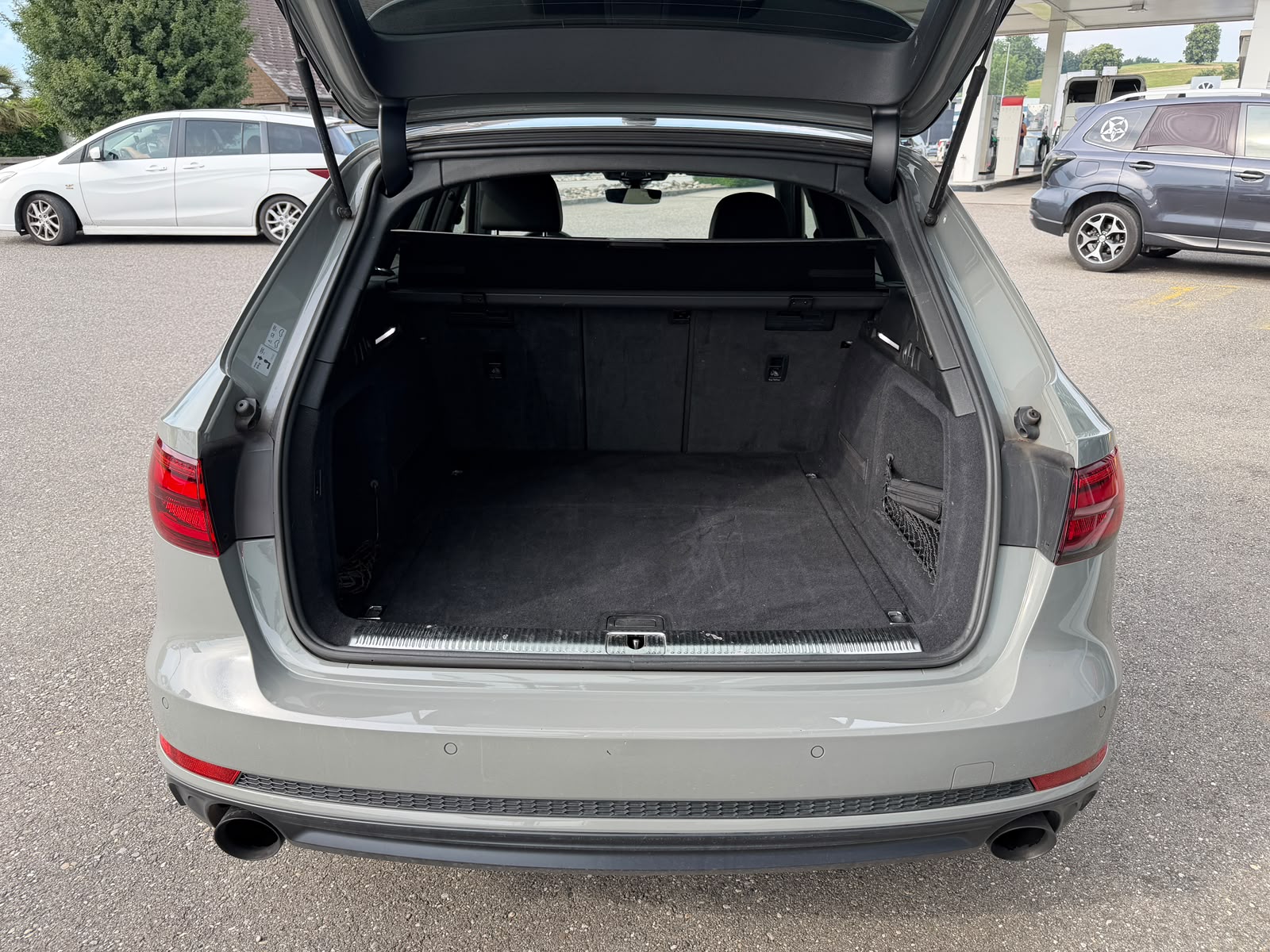 AUDI A4 Avant 2.0 TFSI Sport quattro S-tronic-image-26