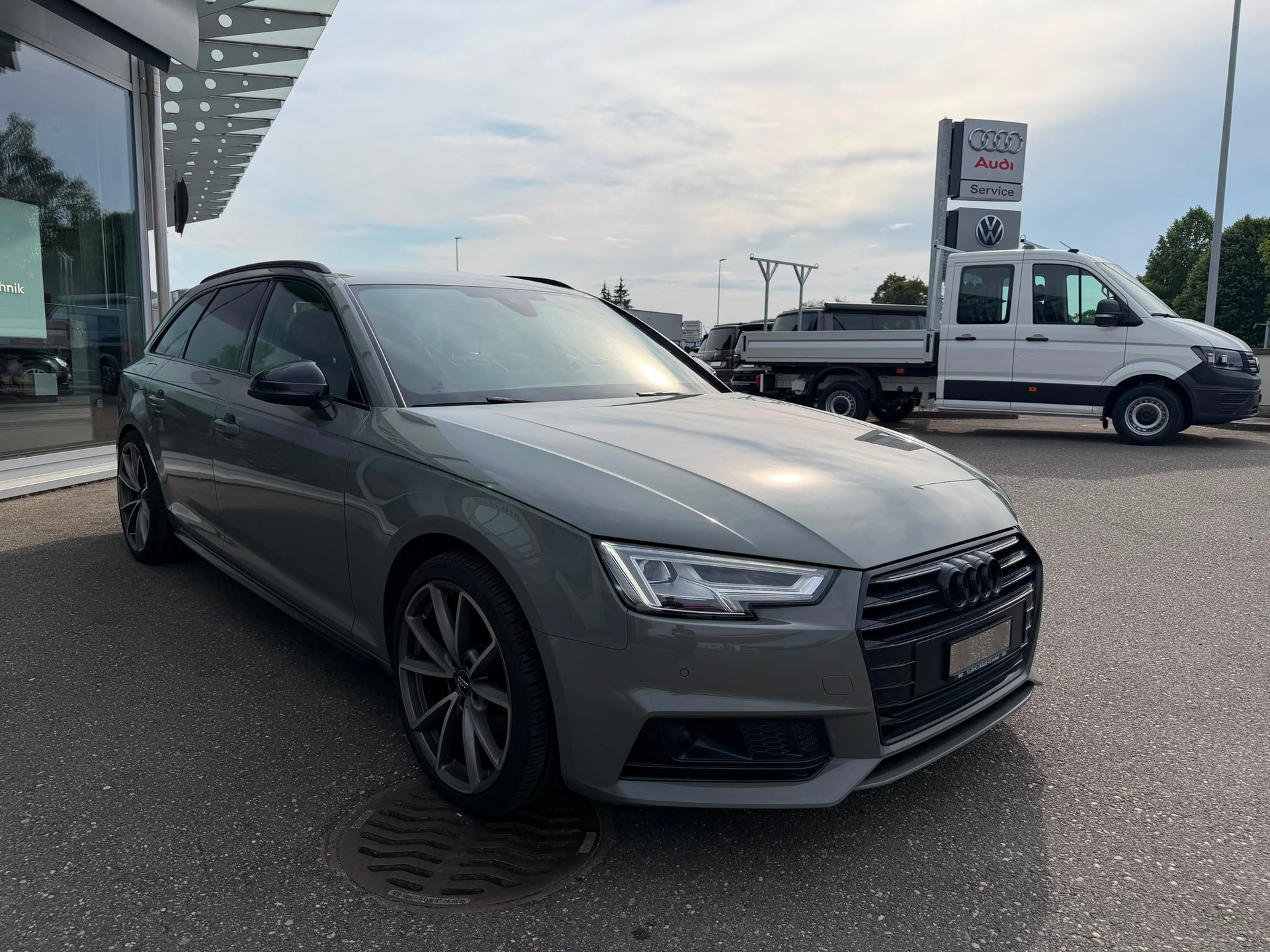 AUDI A4 Avant 2.0 TFSI Sport quattro S-tronic-image-6