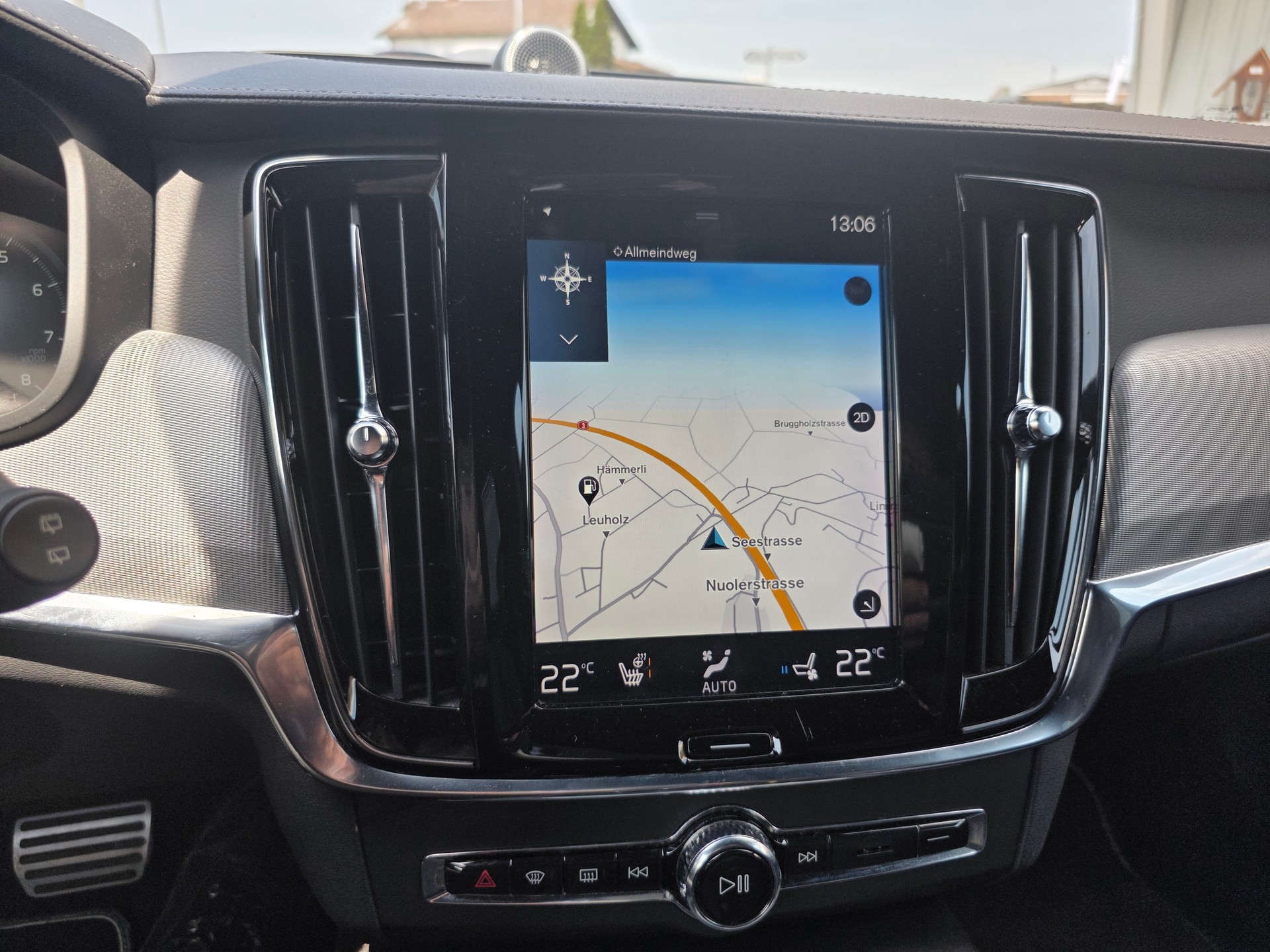 VOLVO V90 T6 AWD R-Design Geartronic-image-10