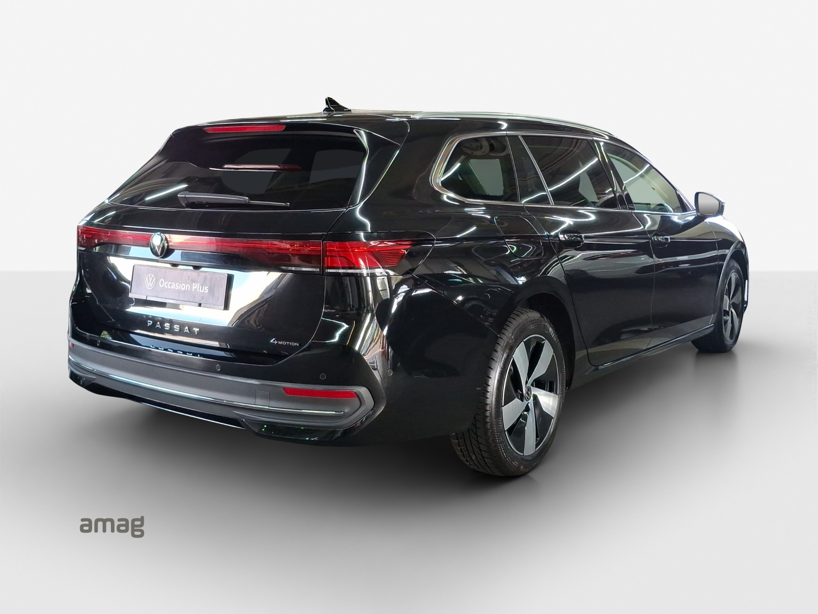 VW Passat Variant 2.0 TDI evo Business 4 Motion DSG-image-4