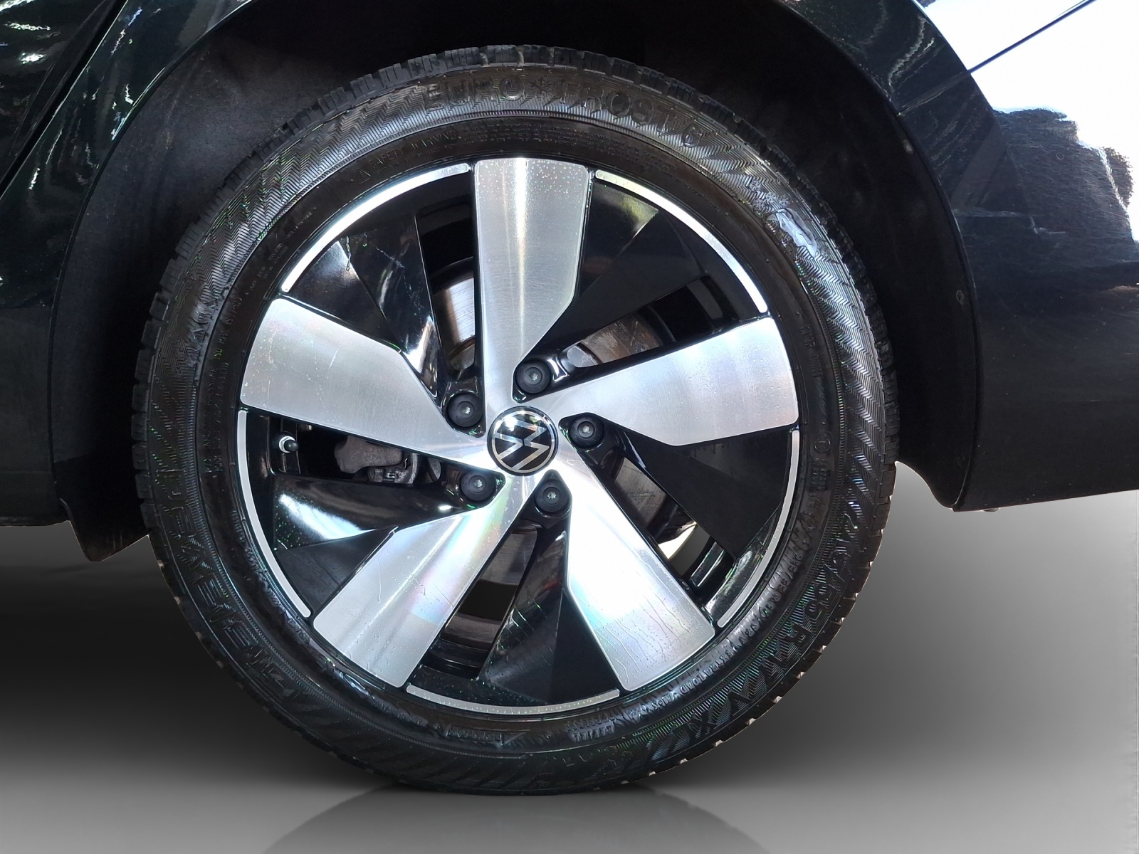 VW Passat Variant 2.0 TDI evo Business 4 Motion DSG-image-13