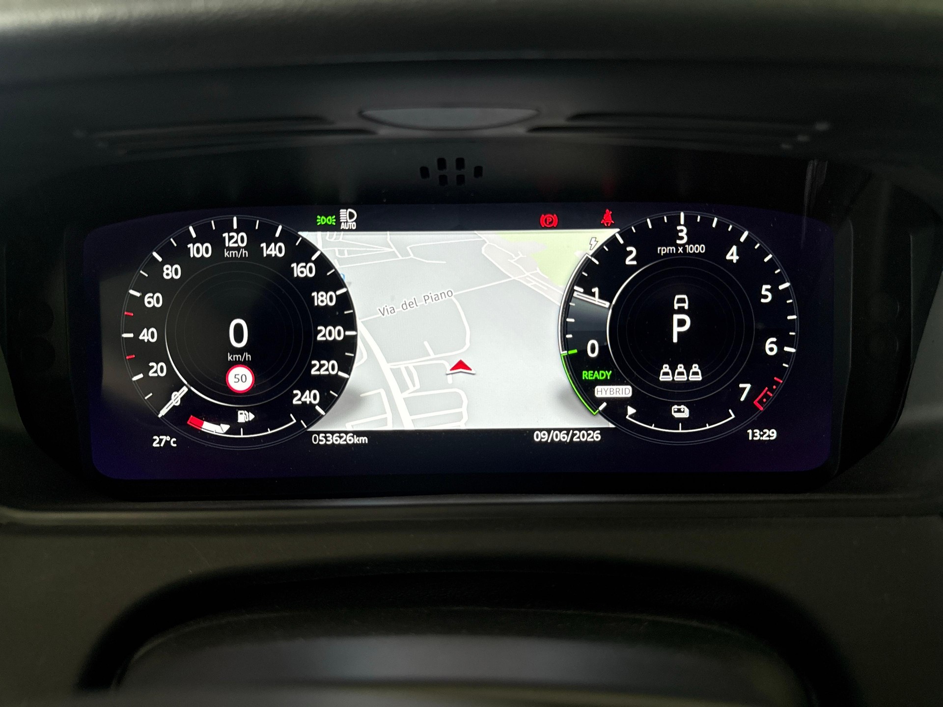 LAND ROVER Range Rover Velar 2.0 P400e + Pneumatici invernali inclusi-image-13
