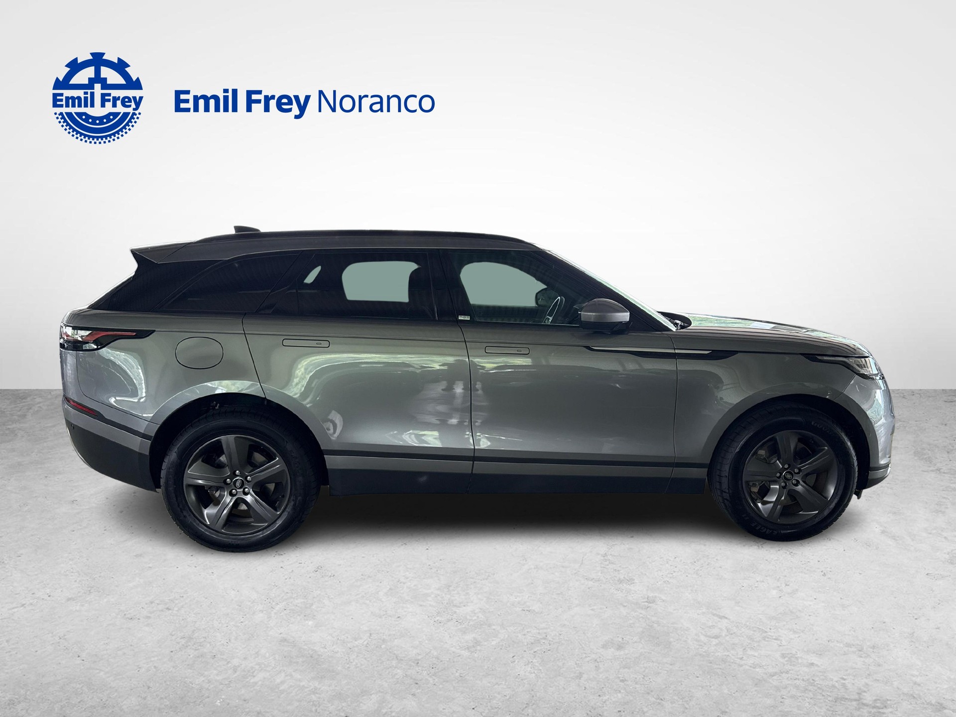 LAND ROVER Range Rover Velar 2.0 P400e + Pneumatici invernali inclusi-image-6