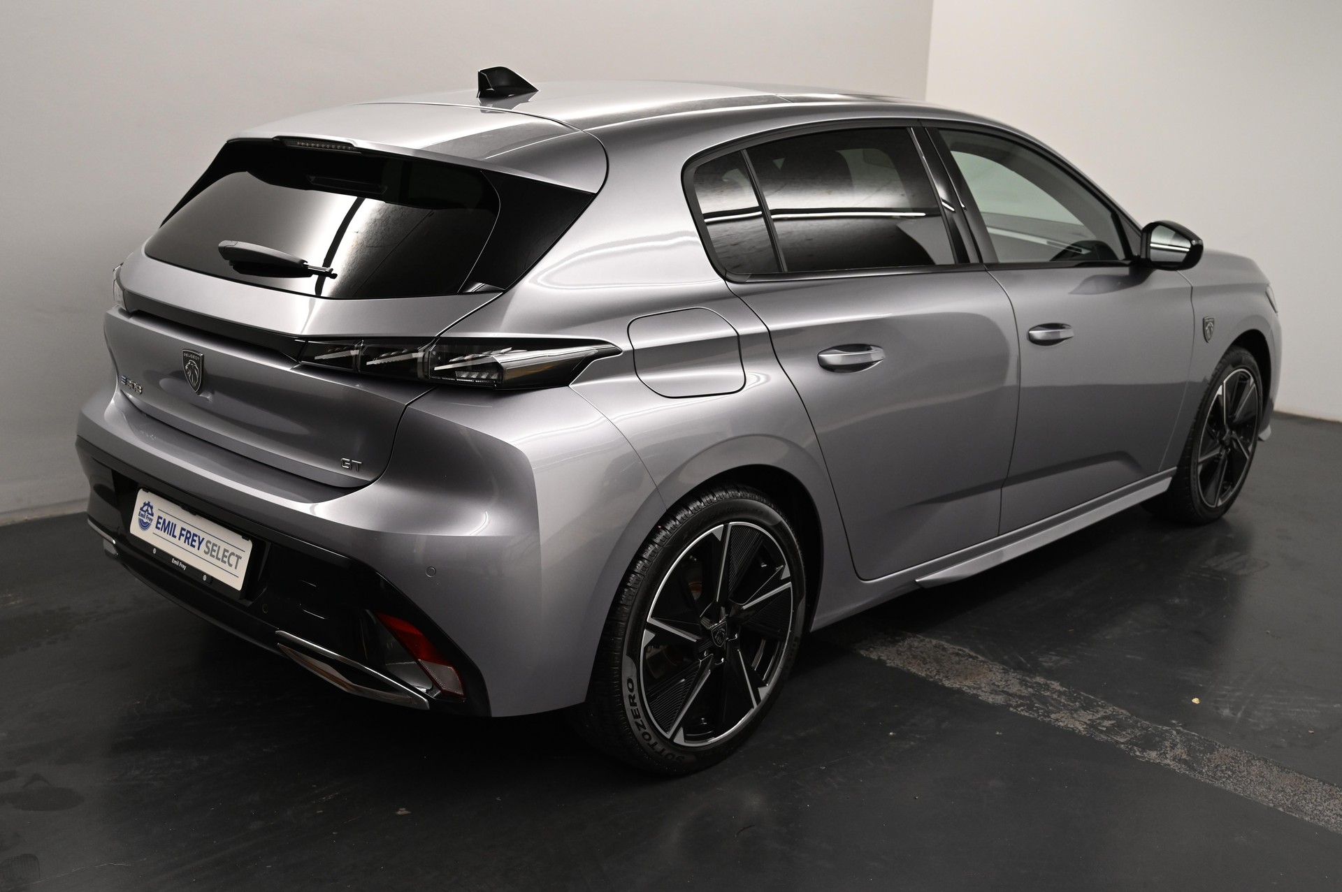 PEUGEOT 308 e-GT-image-17