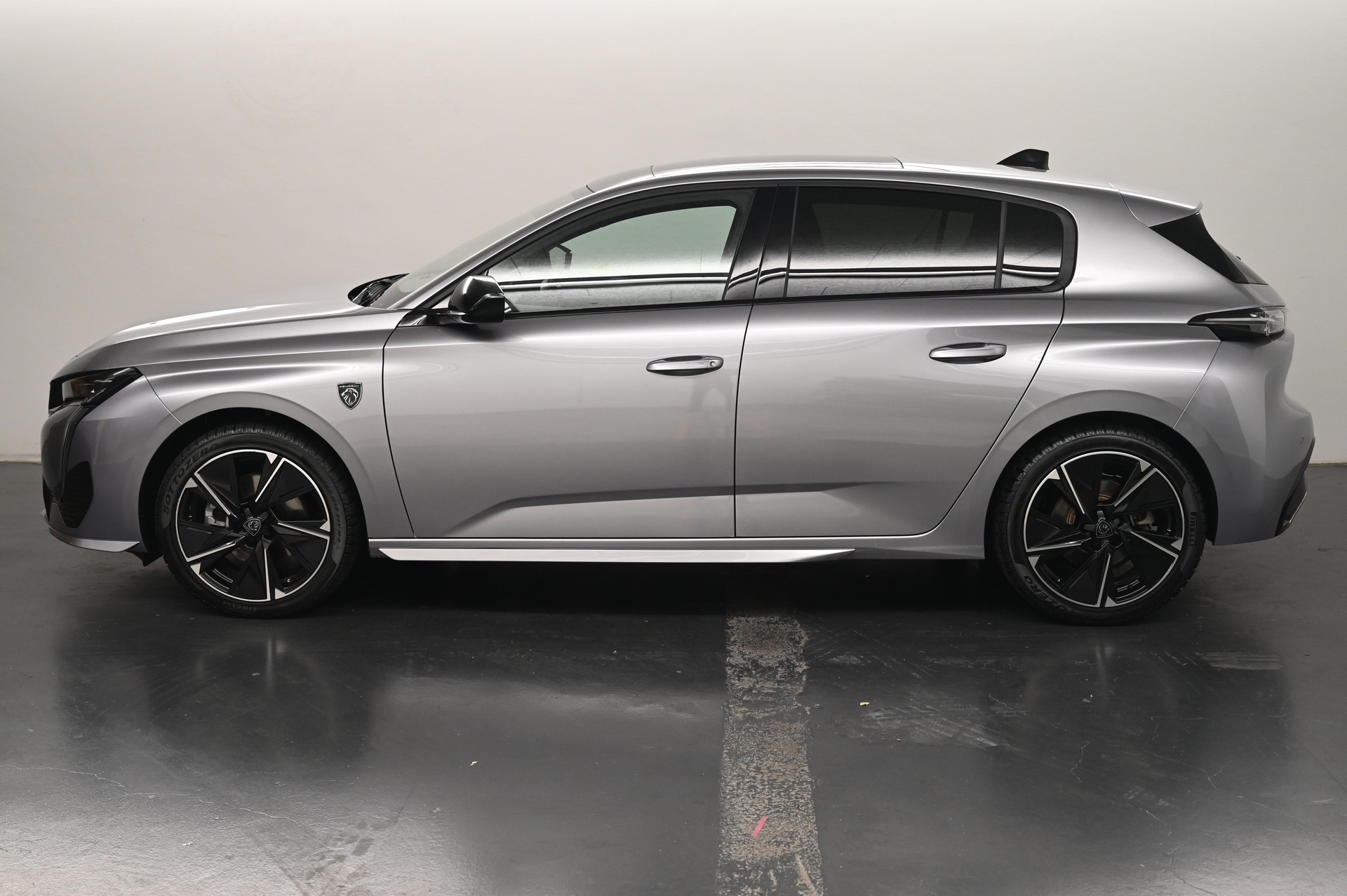 PEUGEOT 308 e-GT-image-2