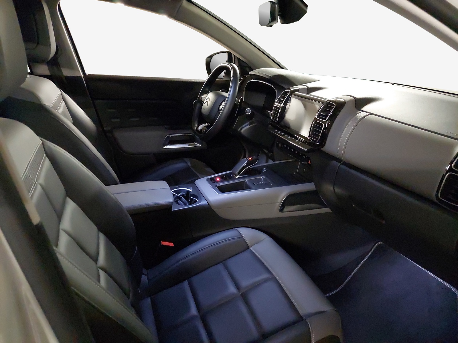 CITROEN C5 Aircross 1.6 PHEV Shine-image-14