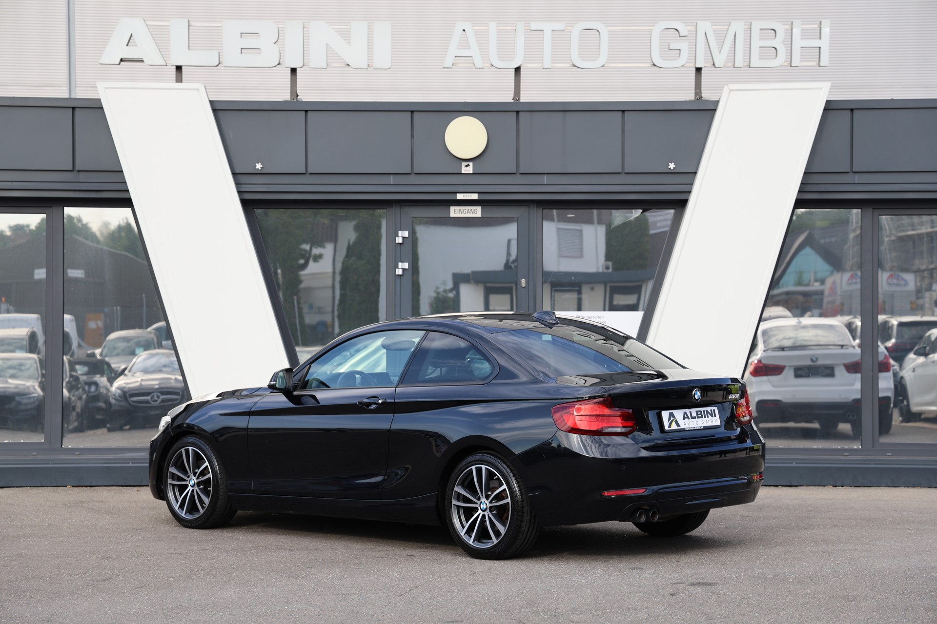 BMW 218i Steptronic-image-2