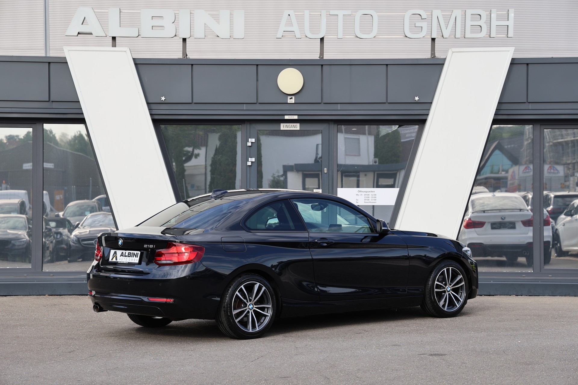 BMW 218i Steptronic-image-3