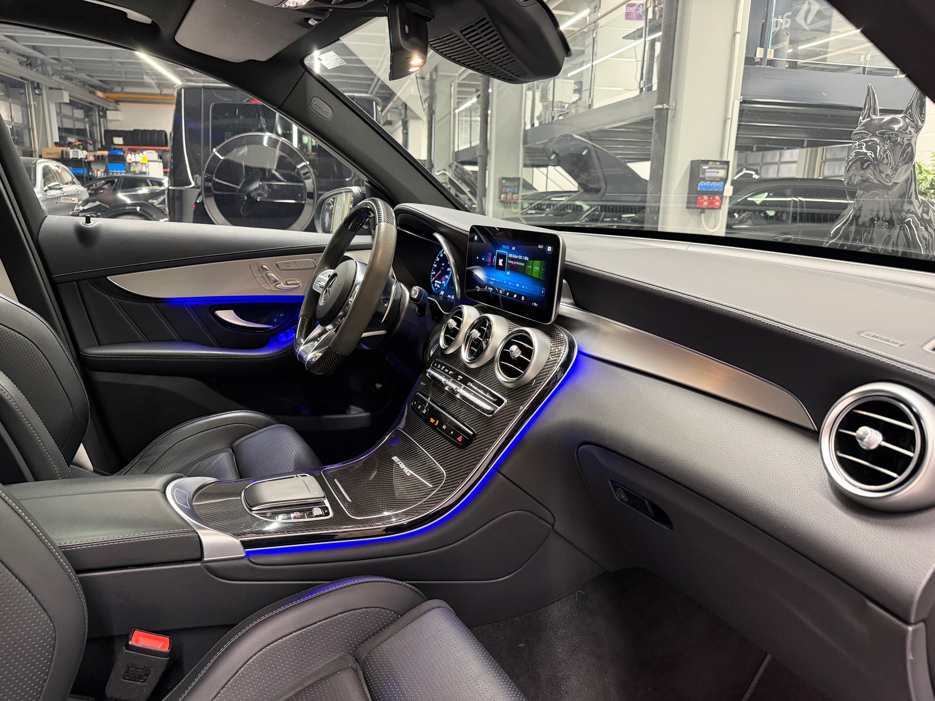 MERCEDES-BENZ GLC 63 S AMG 4m+ *CH-Auto*Gratis Service*Garantie*Top Ausstattung*AMG Performance Sitze High End*-image-12