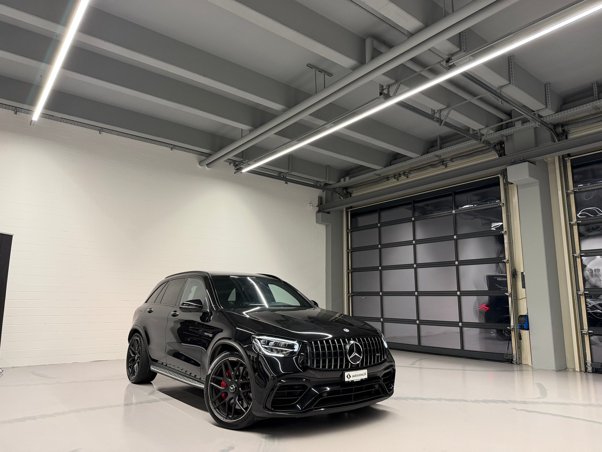 MERCEDES-BENZ GLC 63 S AMG 4m+ *CH-Auto*Gratis Service*Garantie*Top Ausstattung*AMG Performance Sitze High End*-image-6