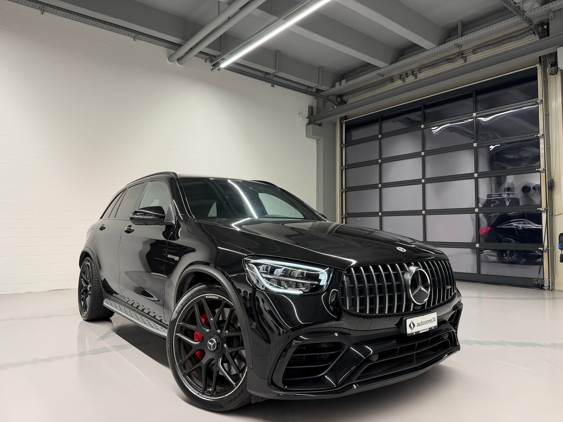 MERCEDES-BENZ GLC 63 S AMG 4m+ *CH-Auto*Gratis Service*Garantie*Top Ausstattung*AMG Performance Sitze High End*-image-4