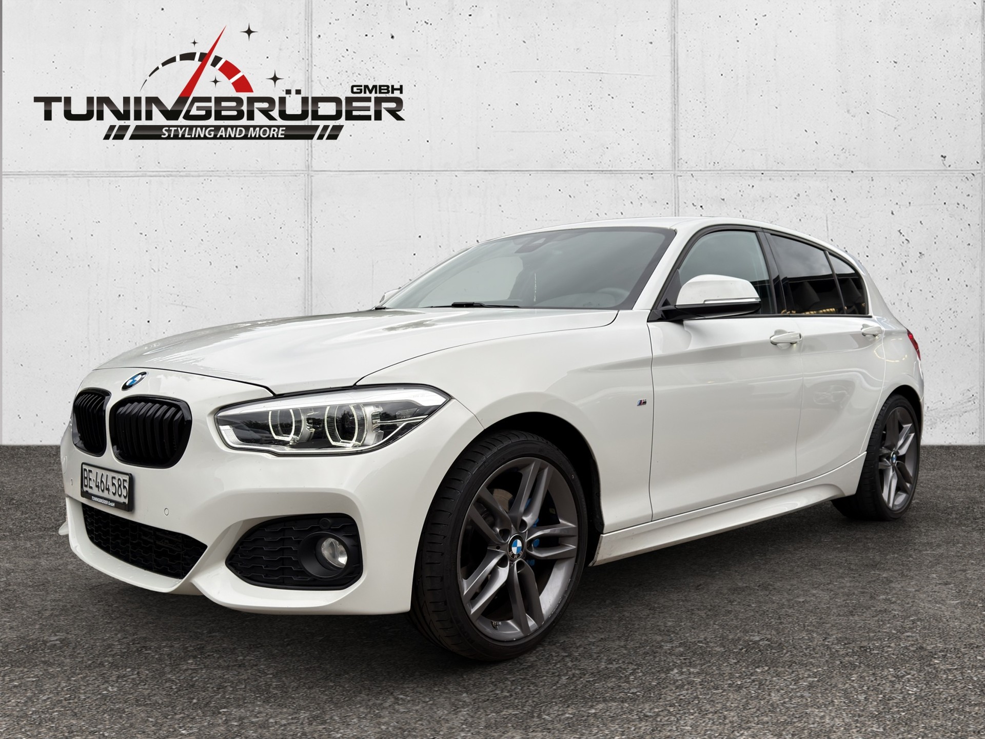 BMW 120d xDrive M Sport Steptronic-image-0