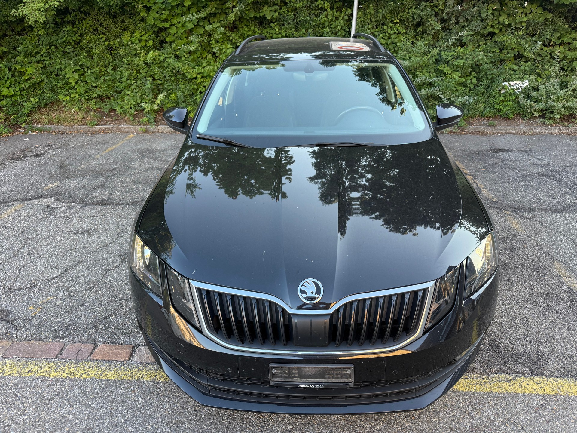 SKODA Octavia Combi 2.0 TDI Ambition DSG-image-8