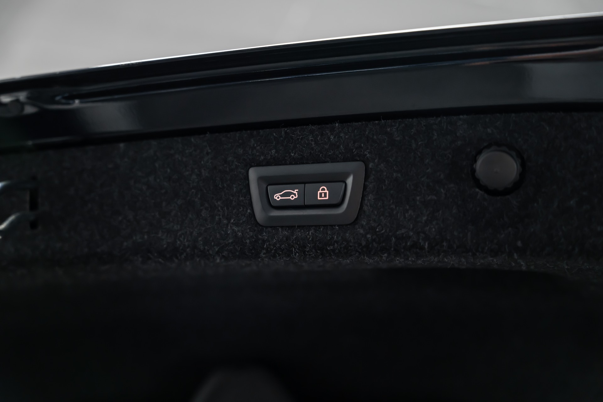 BMW M550i xDrive Steptronic *Panorama*Head-Up*H&K Sound*360°*-image-10
