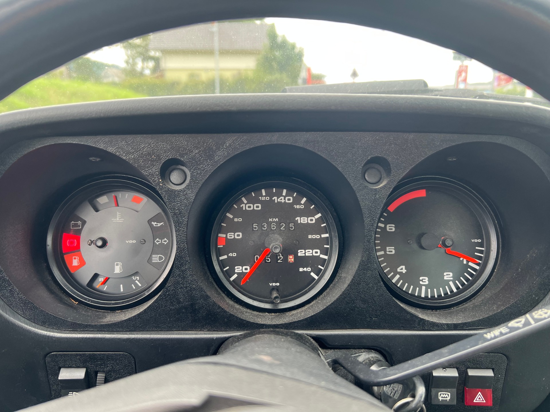 PORSCHE 924-image-10