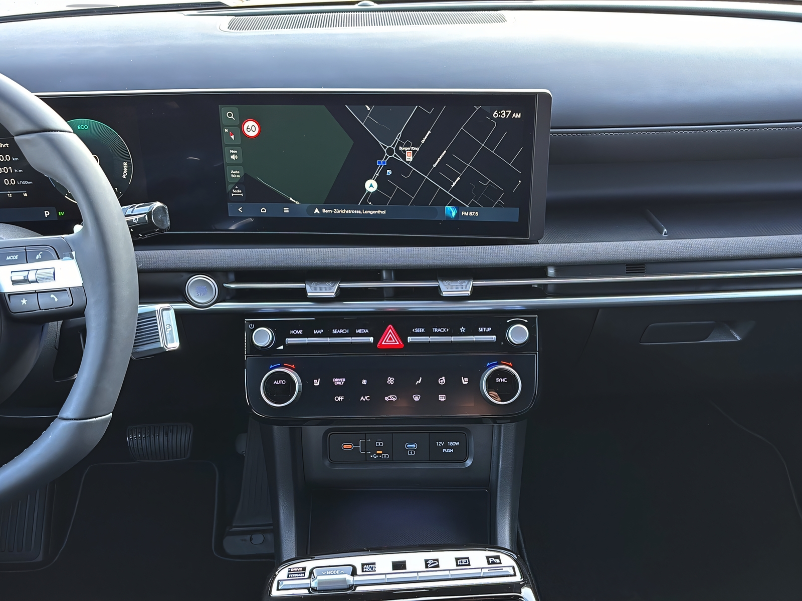 HYUNDAI Tucson 1.6 T-GDi HEV Origo Blackline 4WD-image-5