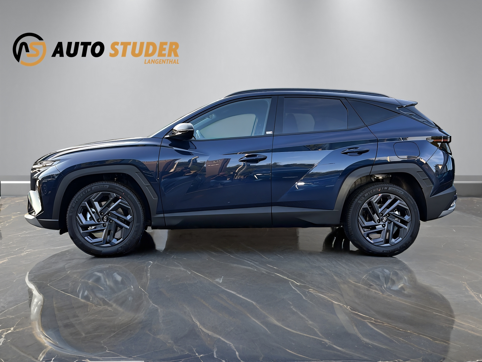 HYUNDAI Tucson 1.6 T-GDi HEV Origo Blackline 4WD-image-7