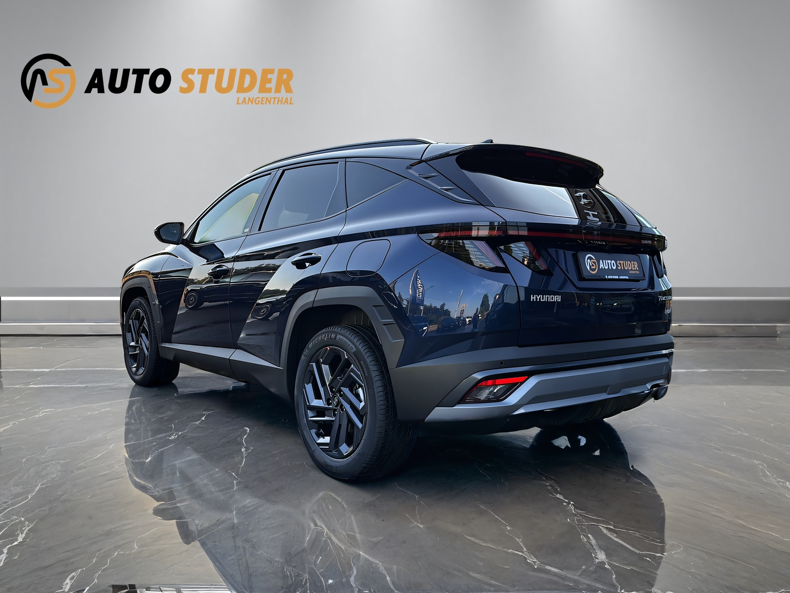HYUNDAI Tucson 1.6 T-GDi HEV Origo Blackline 4WD-image-8