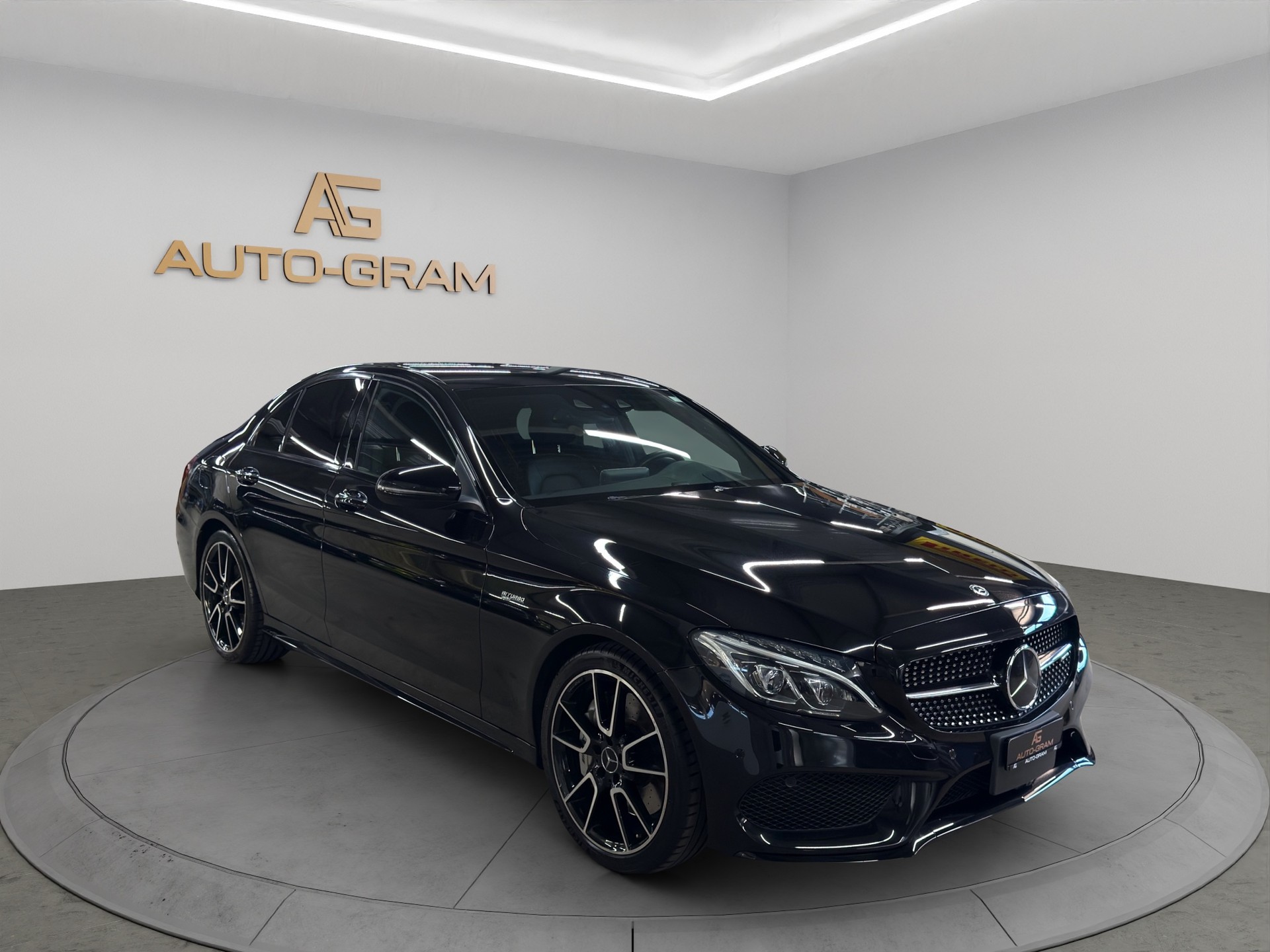 MERCEDES-BENZ C 43 AMG 4Matic 9G-Tronic-image-7