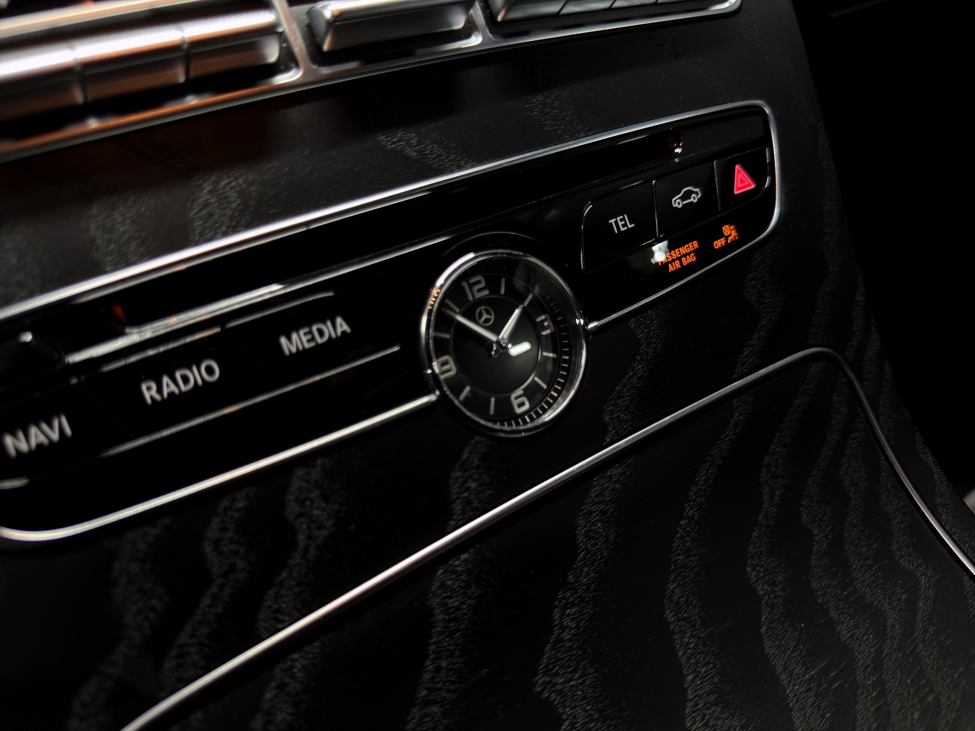 MERCEDES-BENZ C 43 AMG 4Matic 9G-Tronic-image-23