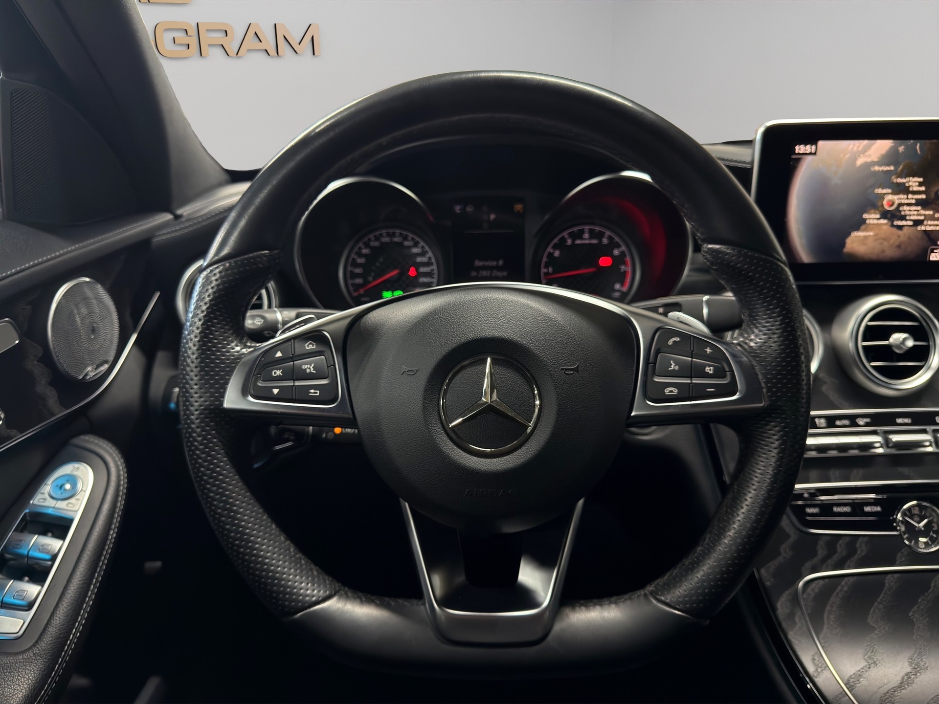 MERCEDES-BENZ C 43 AMG 4Matic 9G-Tronic-image-21