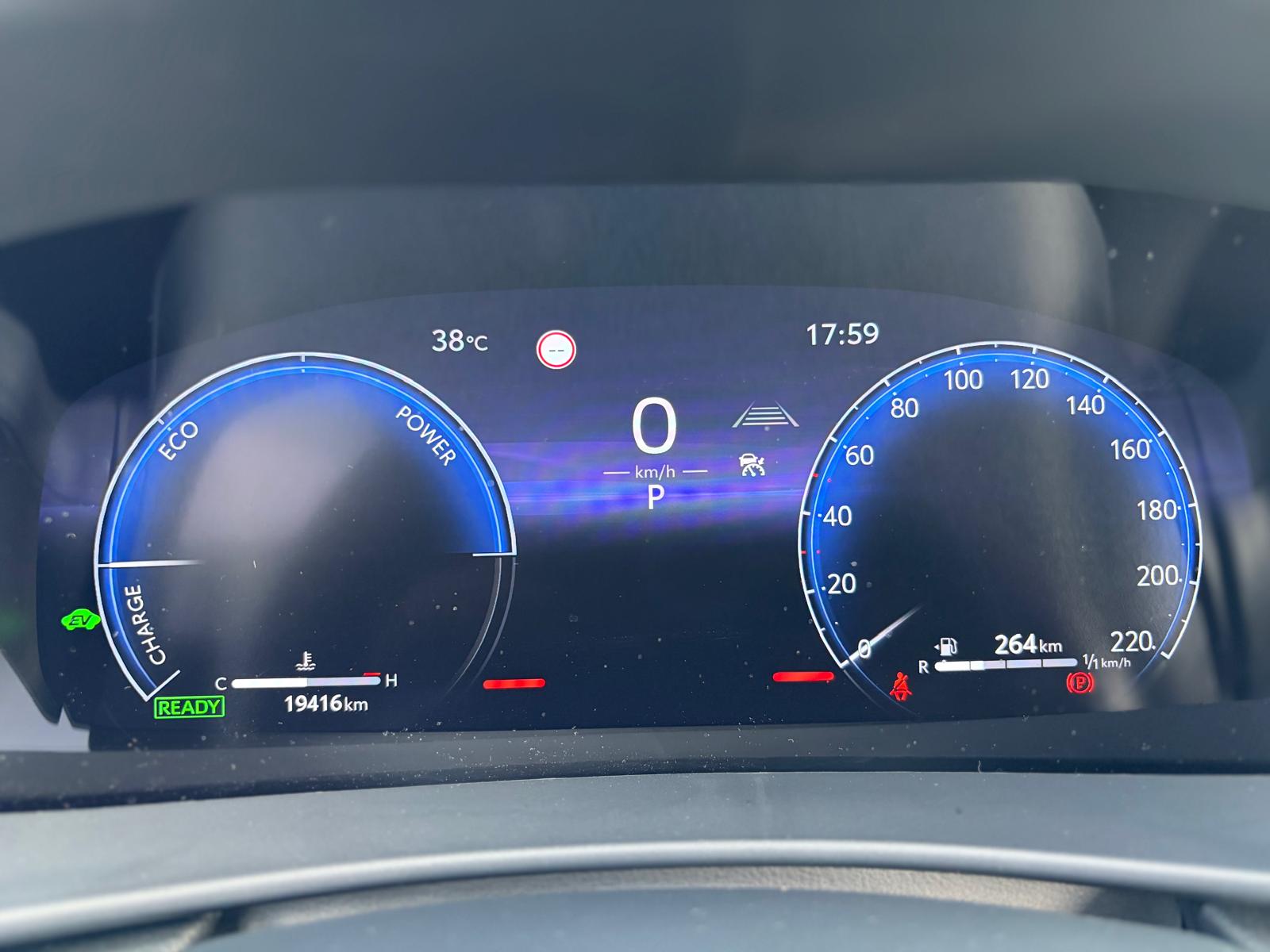 TOYOTA C-HR 2.0 HSD CVT Style 2WD-image-21