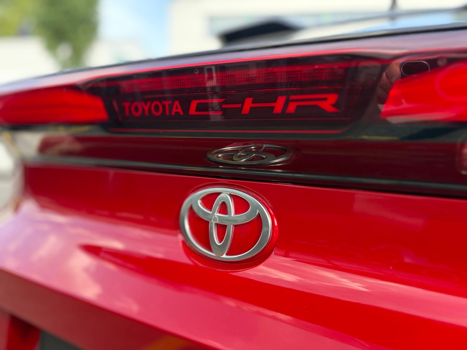 TOYOTA C-HR 2.0 HSD CVT Style 2WD-image-6