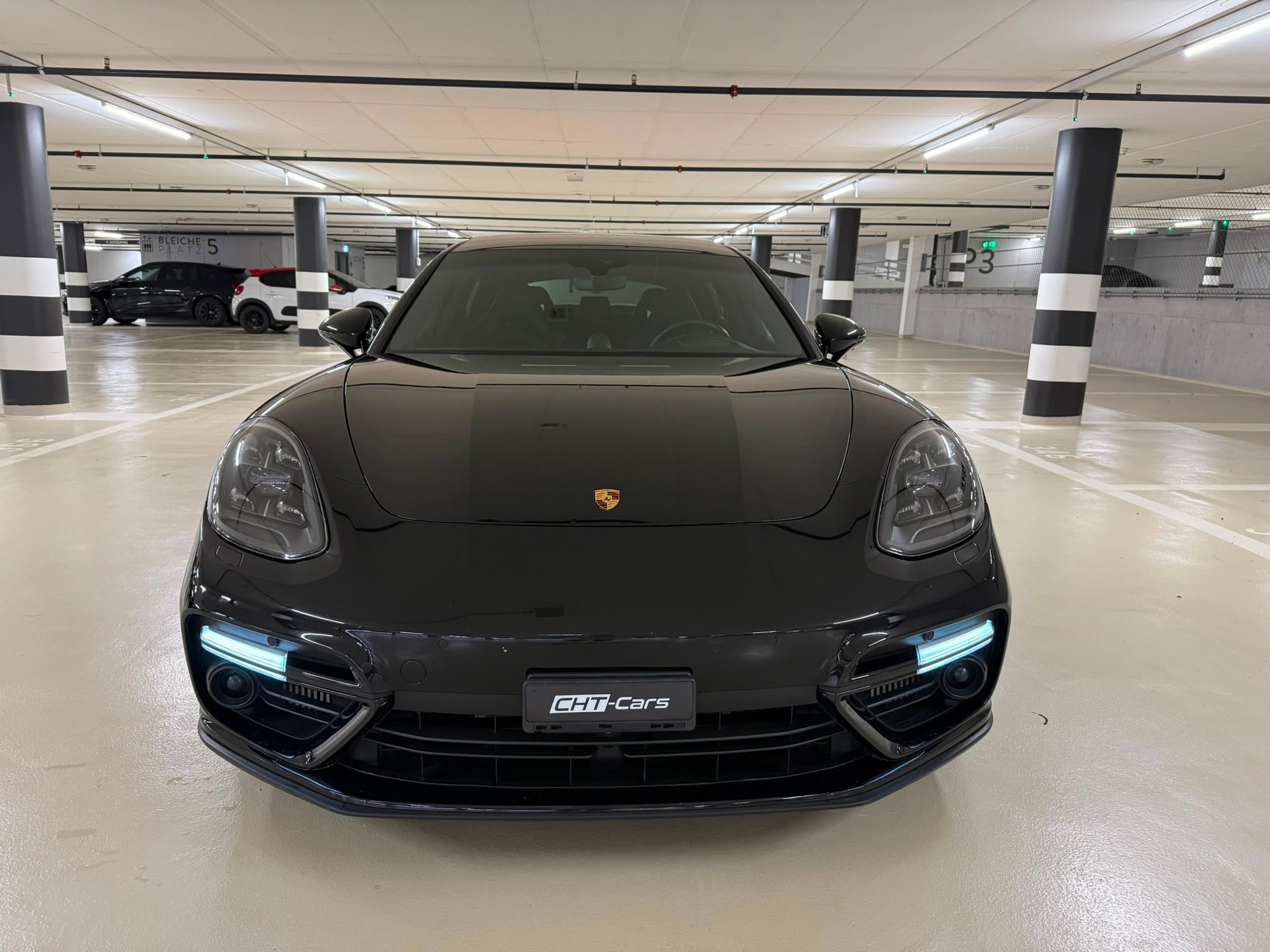 PORSCHE Panamera Turbo S E-Hybrid PDK-image-7