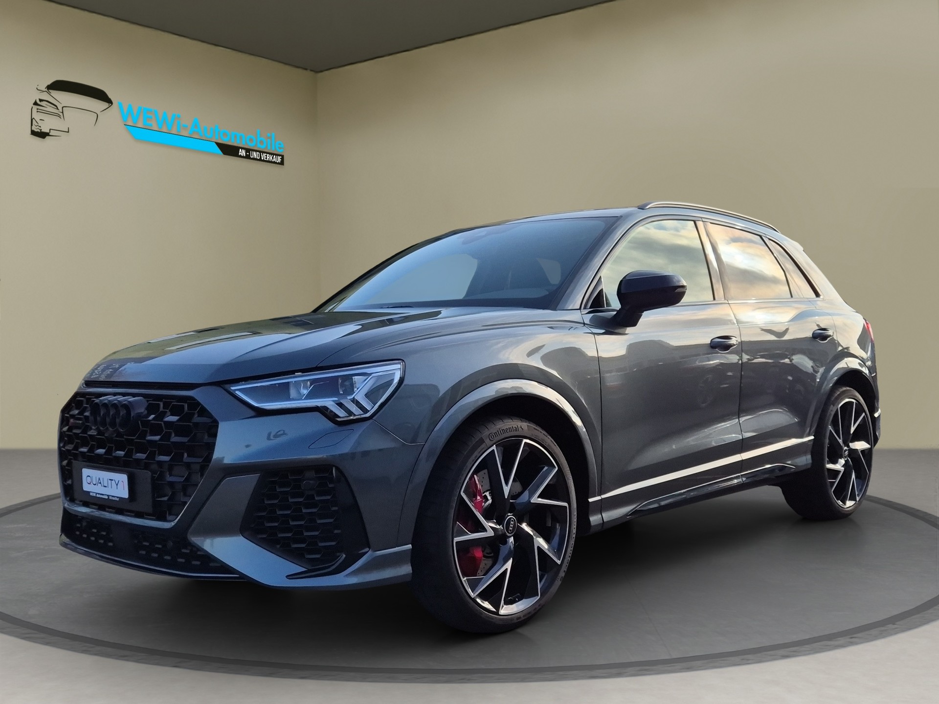 AUDI RS Q3 2.5 TFSI quattro S tronic