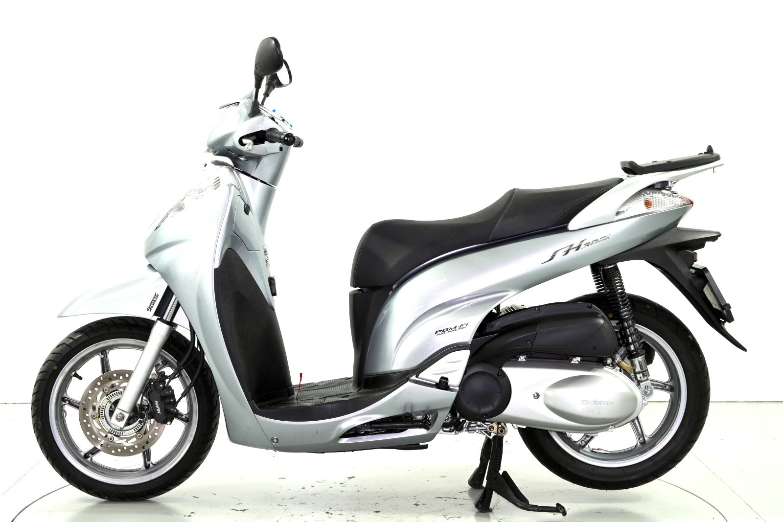 HONDA SH 300 A ABS-image-4