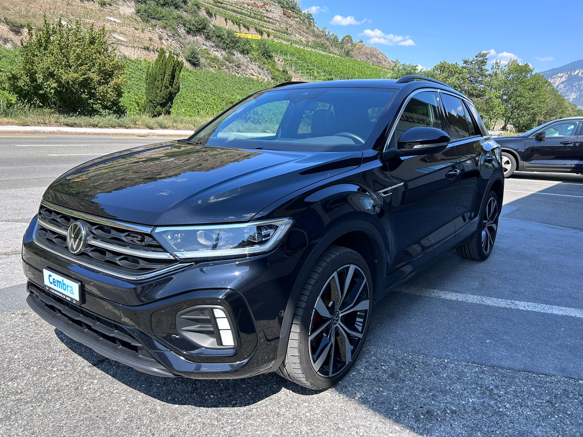 VW T-Roc 2.0 TSI R-Line DSG 4Motion-image-0