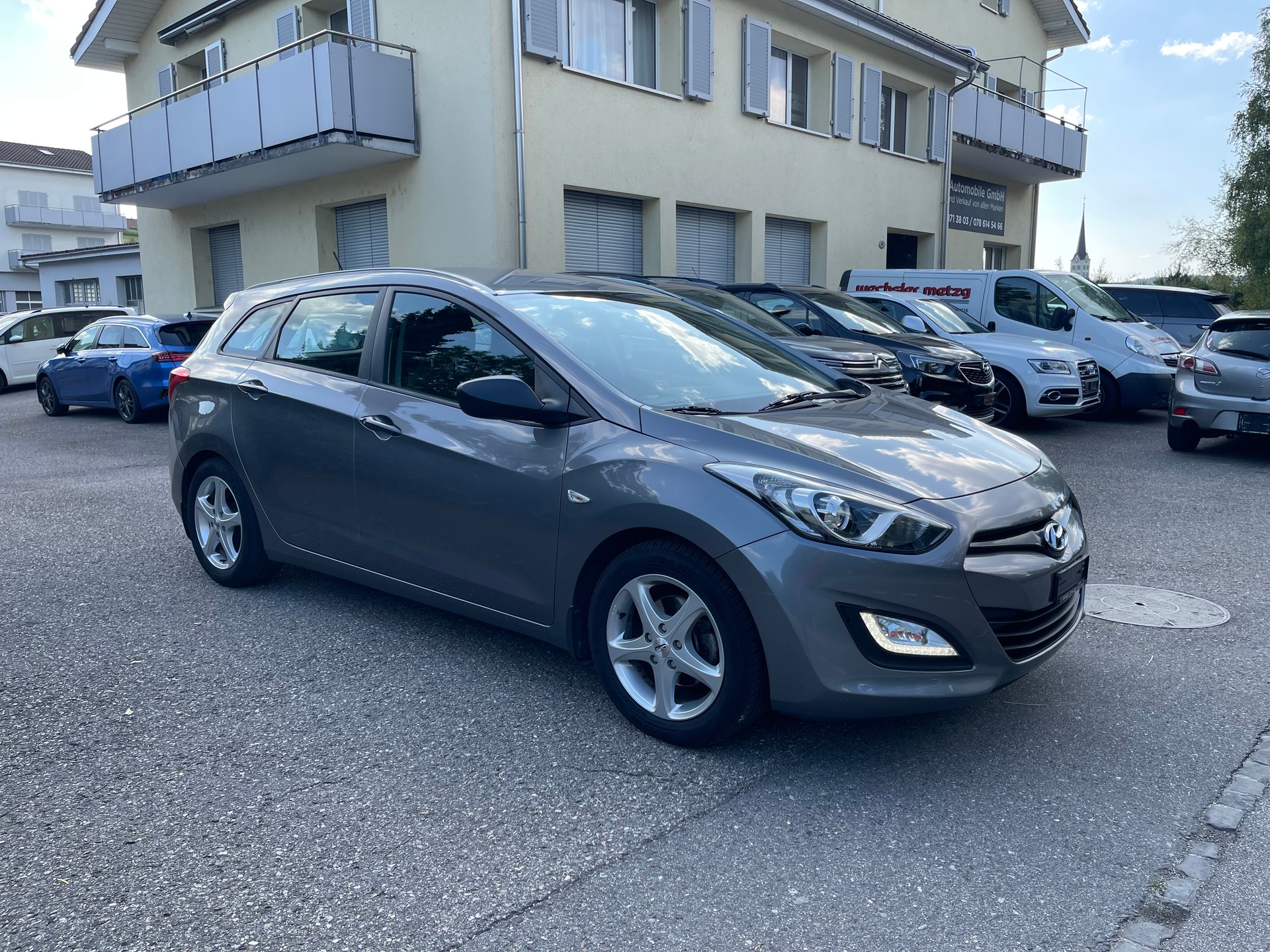 HYUNDAI i30 1.6 Style-image-5