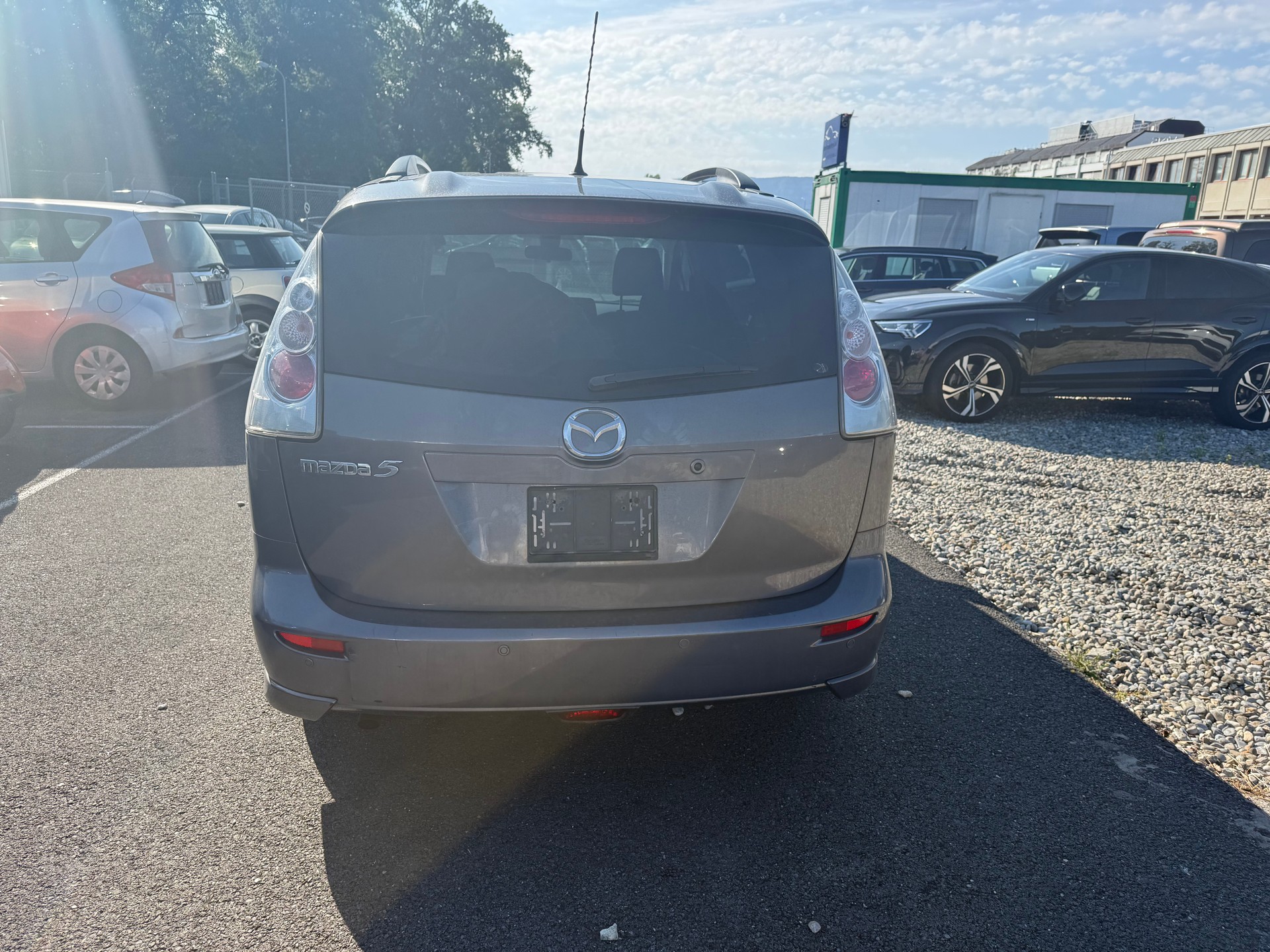 MAZDA 5 2.0d 16V Confort-image-3