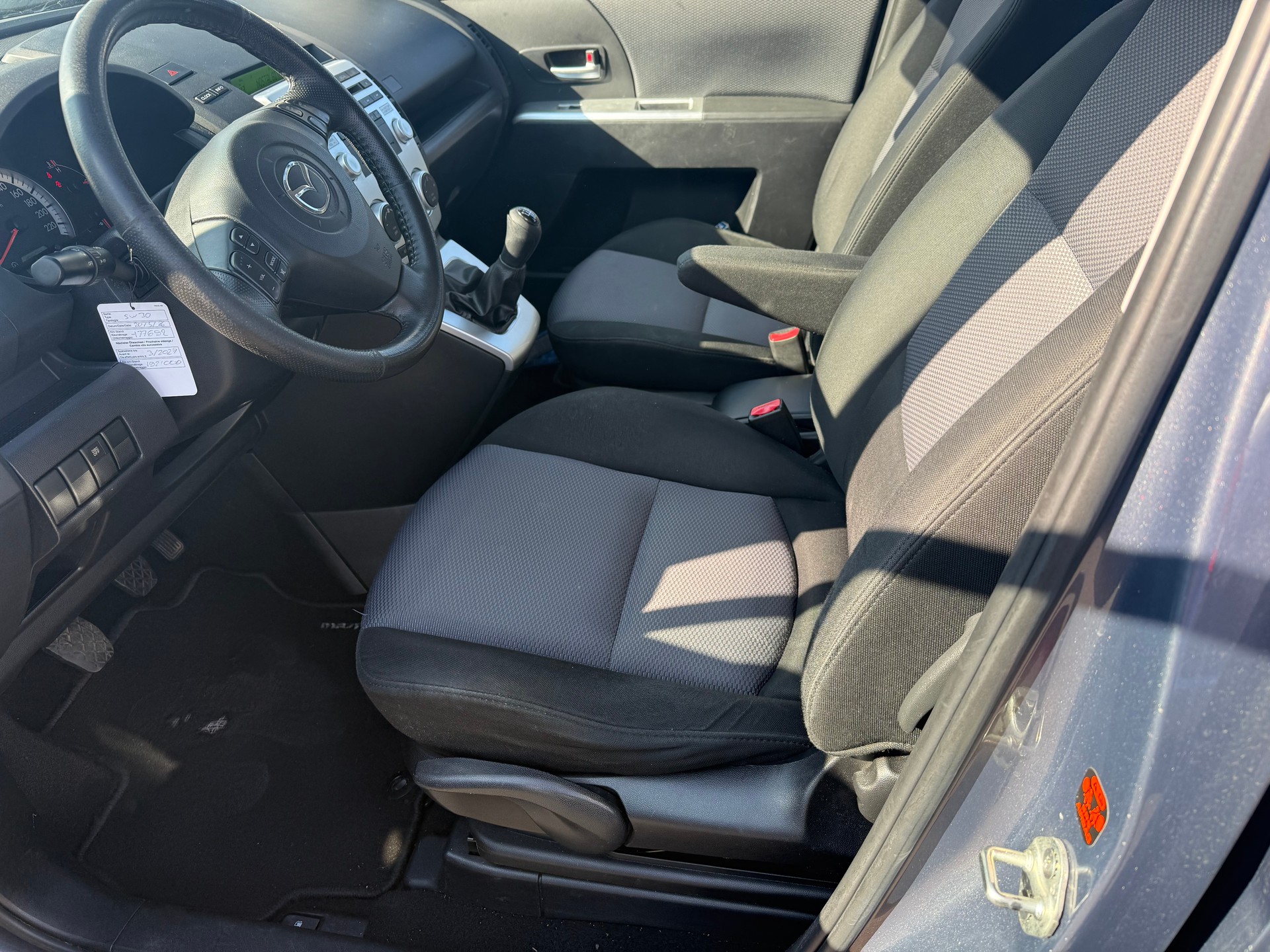 MAZDA 5 2.0d 16V Confort-image-7
