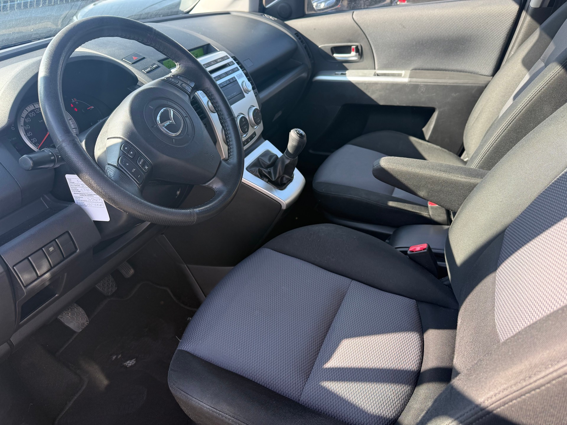 MAZDA 5 2.0d 16V Confort-image-13