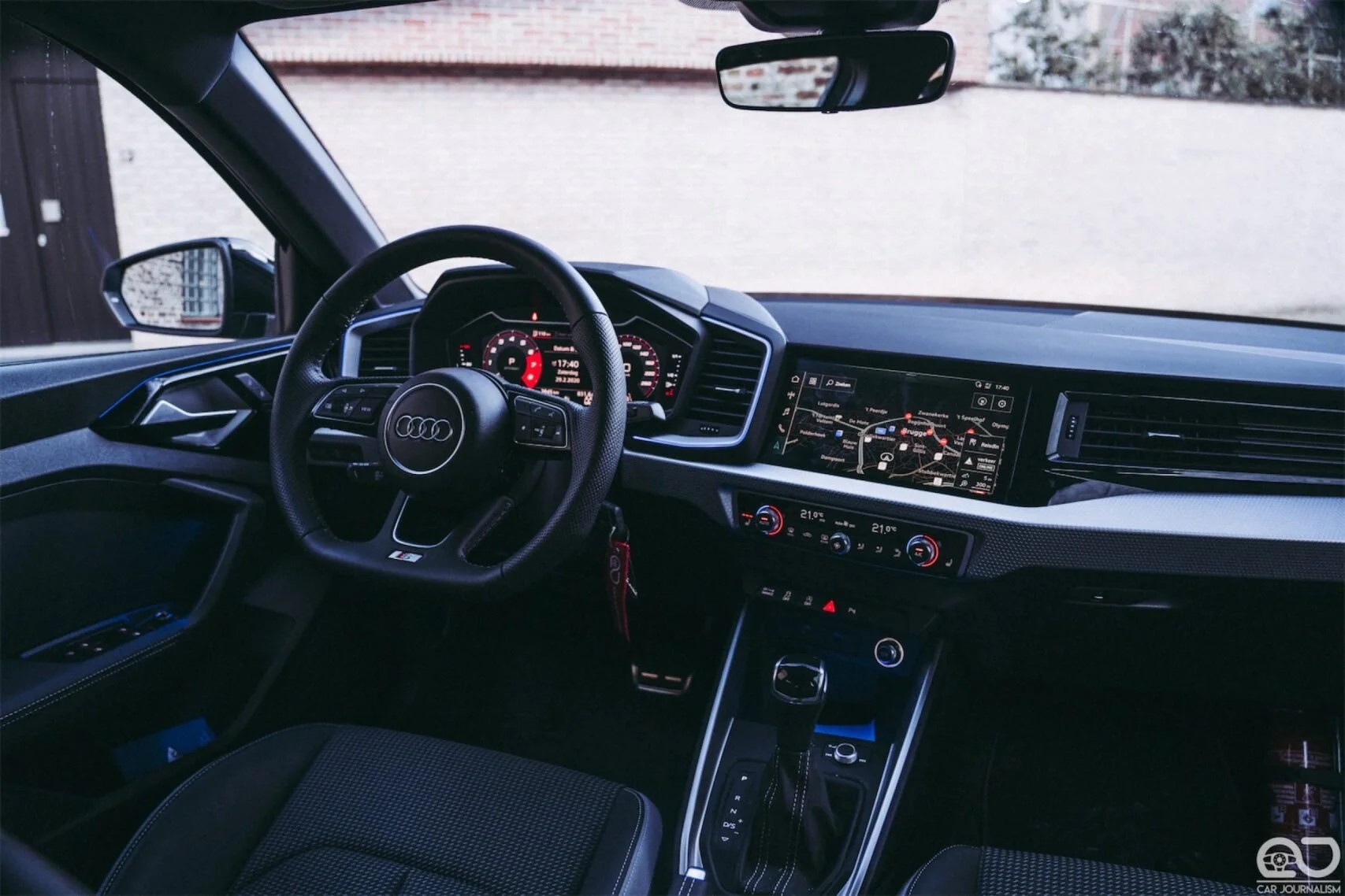 AUDI Citycarver edition one-image-4