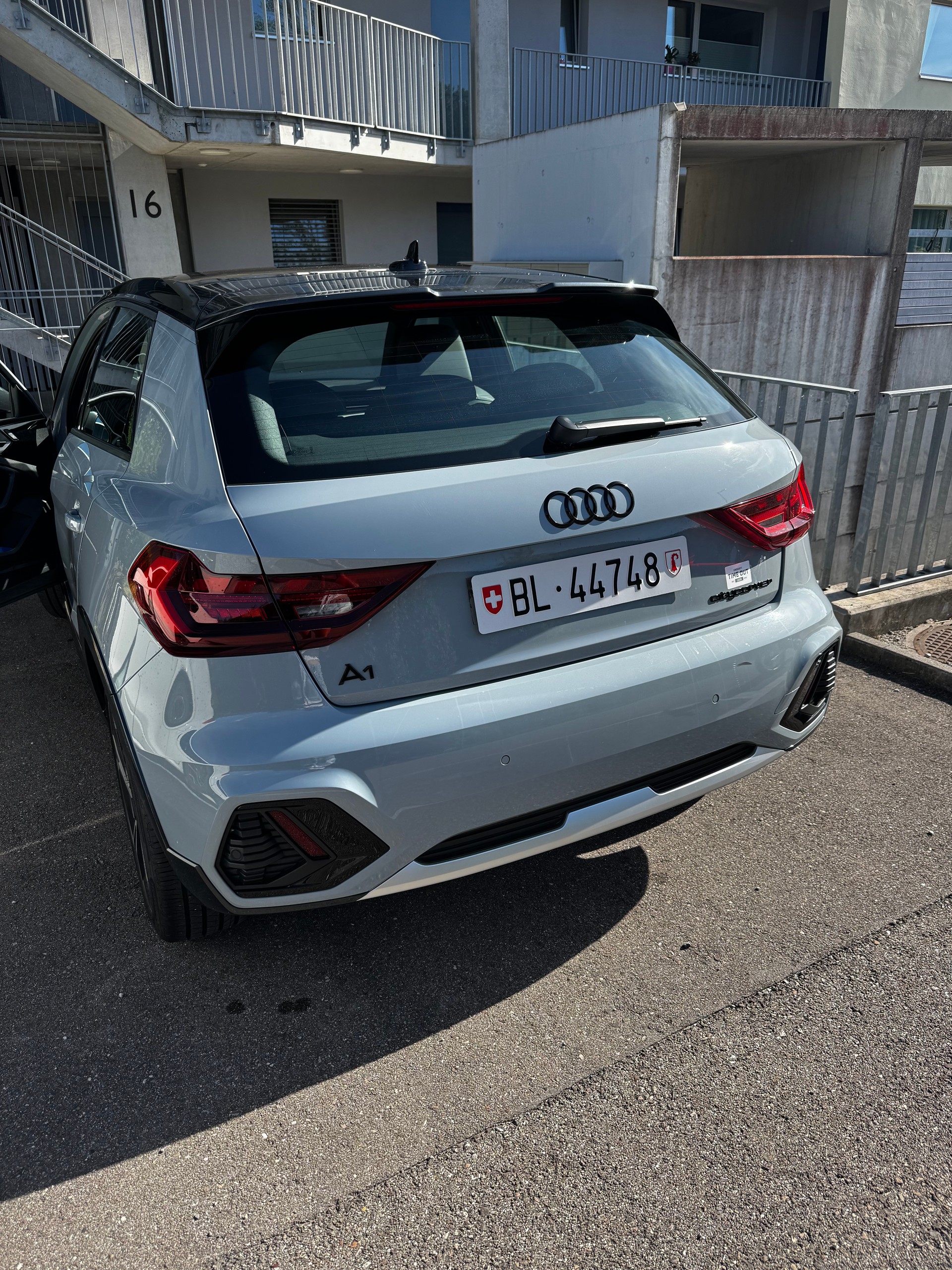AUDI Citycarver edition one-image-2