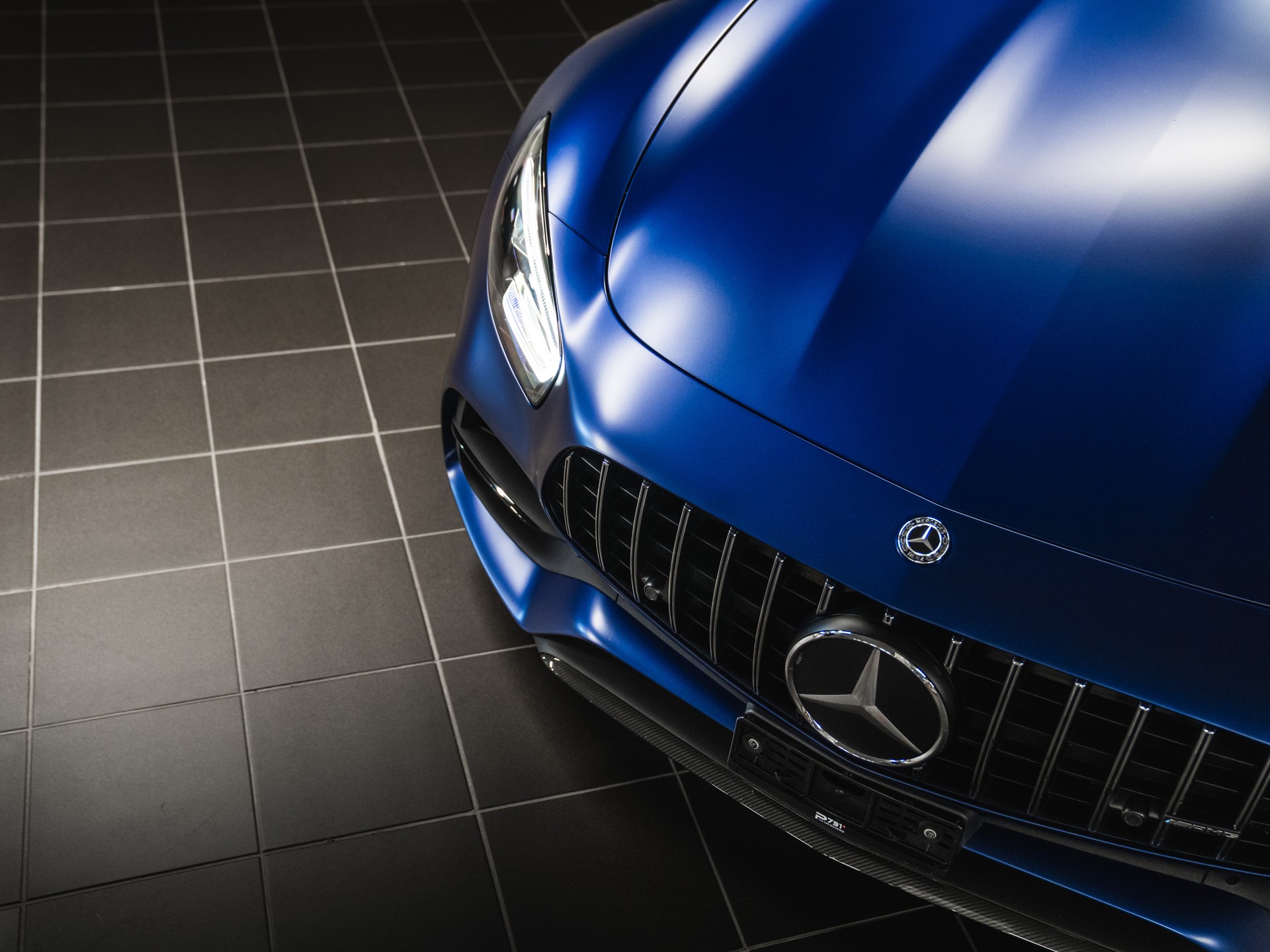 MERCEDES-BENZ AMG GT C Speedshift DCT-image-12