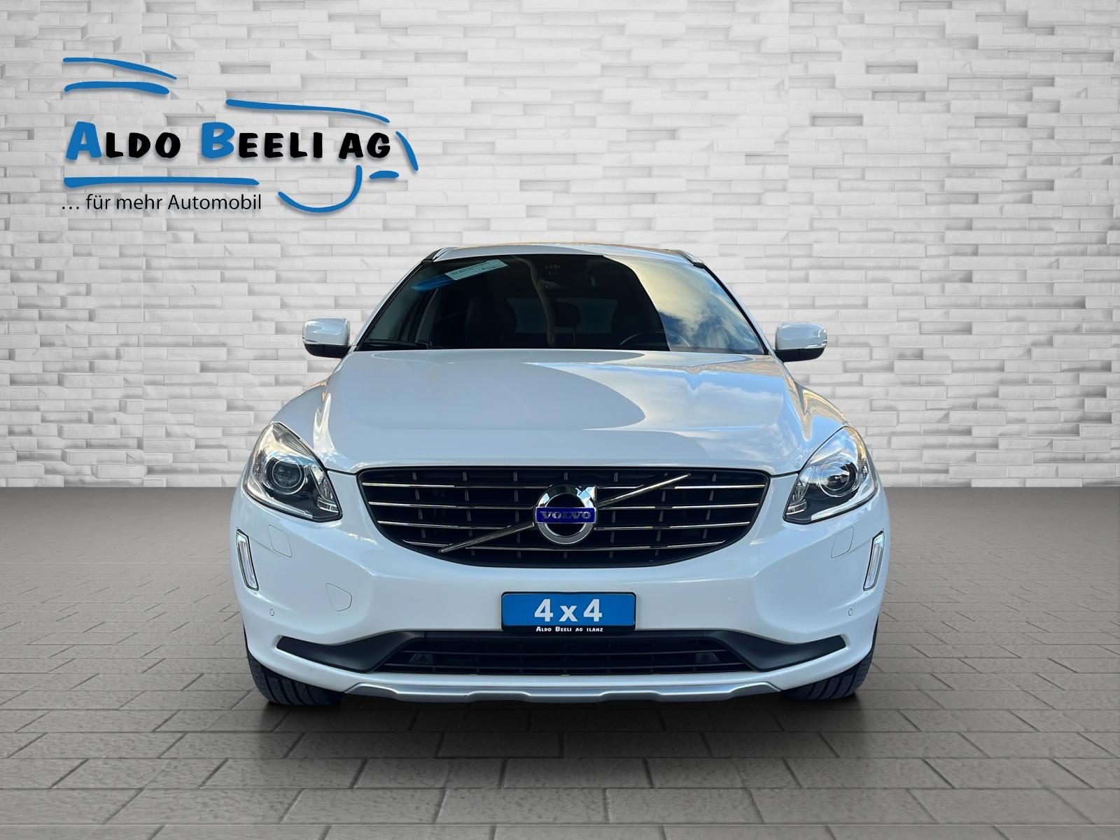 VOLVO XC60 2.4 D5 Summum AWD-image-1