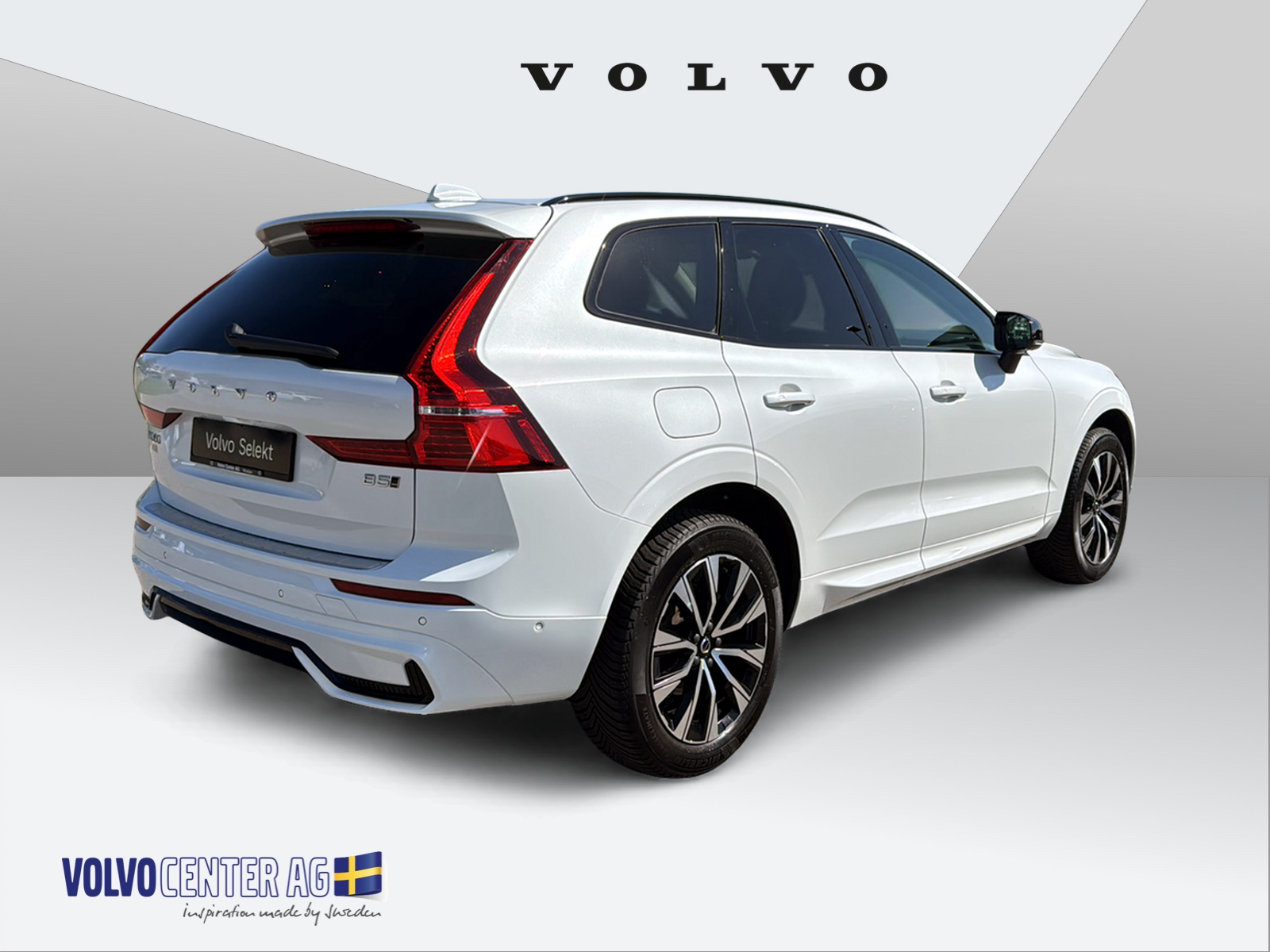 VOLVO XC60 2.0 B5 MH Plus Dark AWD-image-3