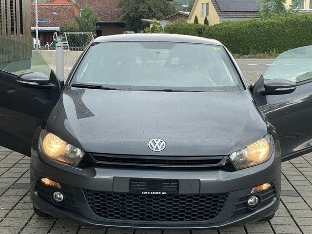 VW Scirocco 1.4 TSI BlueMotion Technology Team-image-4