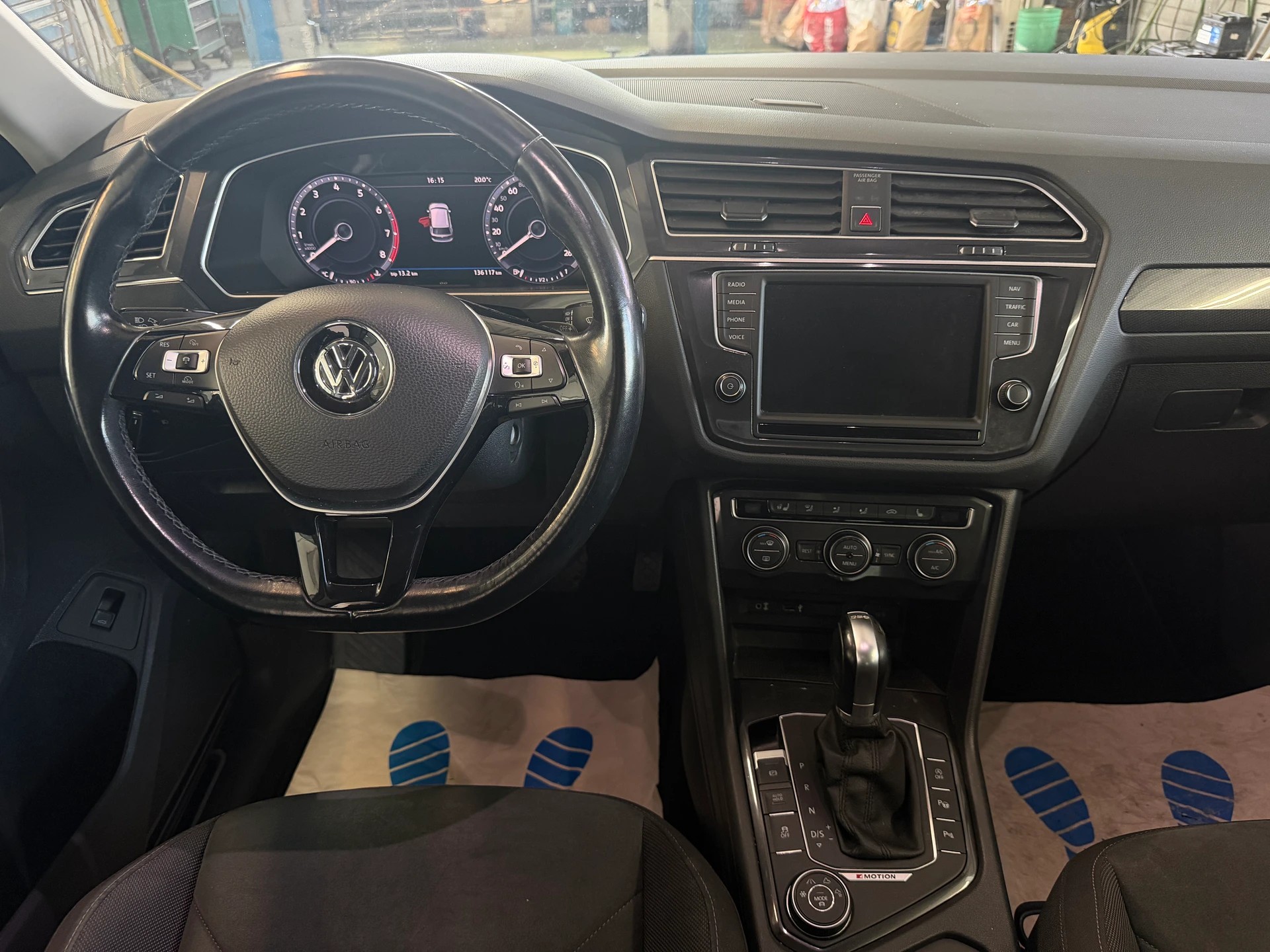 VW Tiguan 2.0TSI Highline 4Motion DSG | Ab MFK 05.2025 | RF-Kamera | Active Info Display-image-11