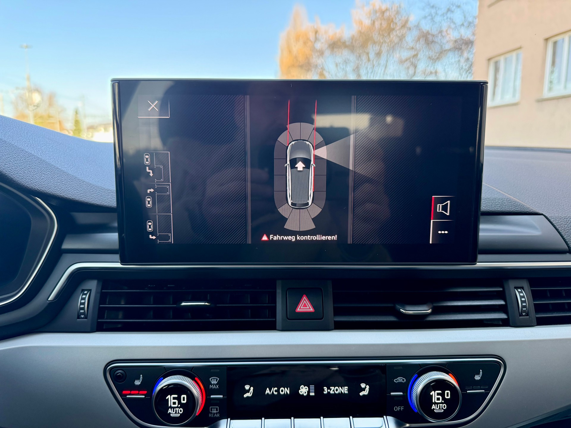 AUDI A4 Avant 40 TDI quattro S-tronic-image-6