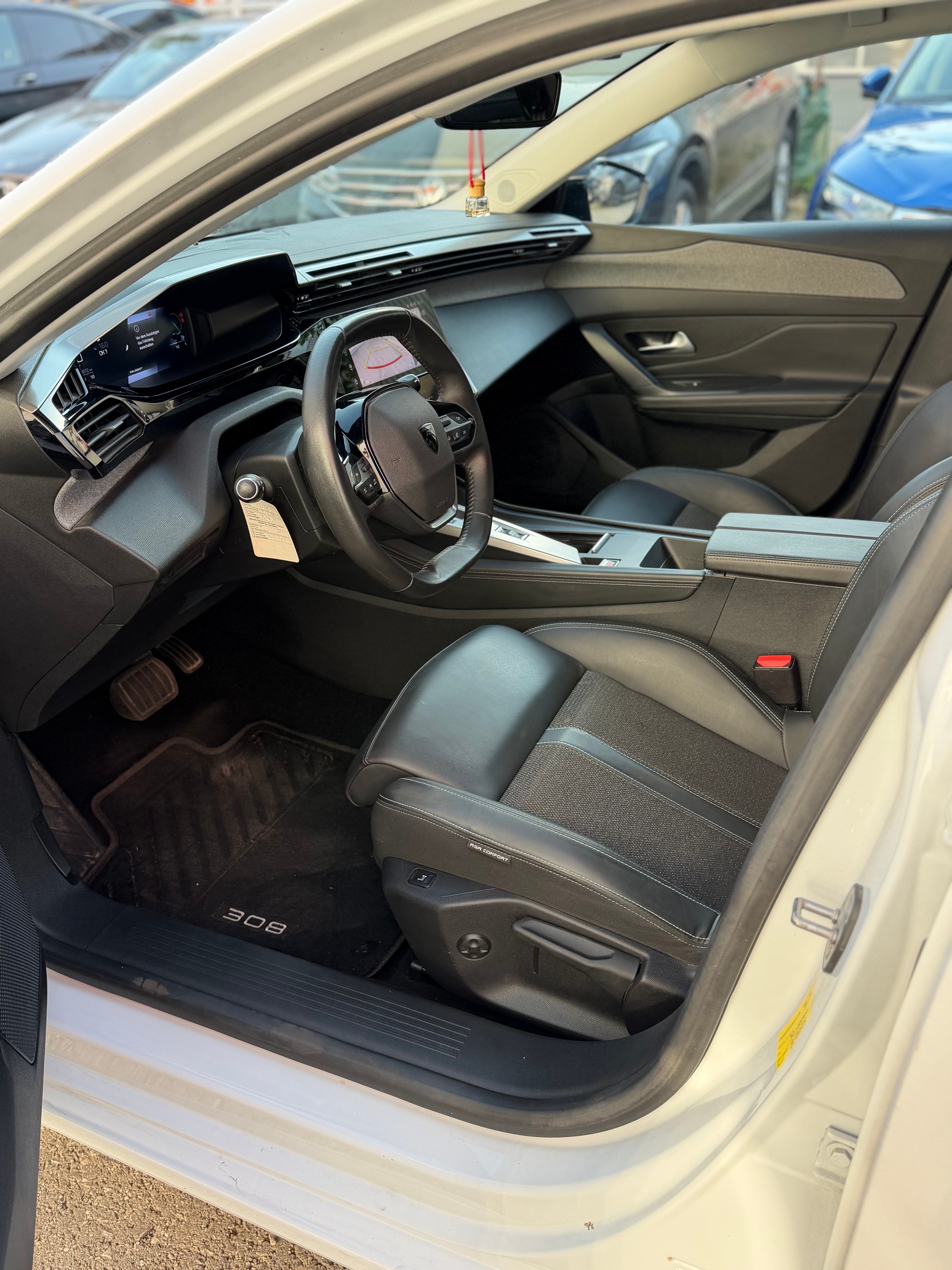 PEUGEOT 308 SW 1.5 BlueHDI Allure EAT8 Leasing Finanzierung Möglich-image-5