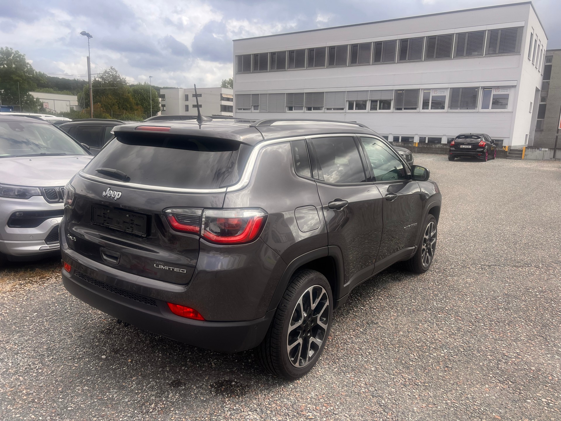 JEEP Compass 2.0CRD Limited AWD 9ATX-image-4