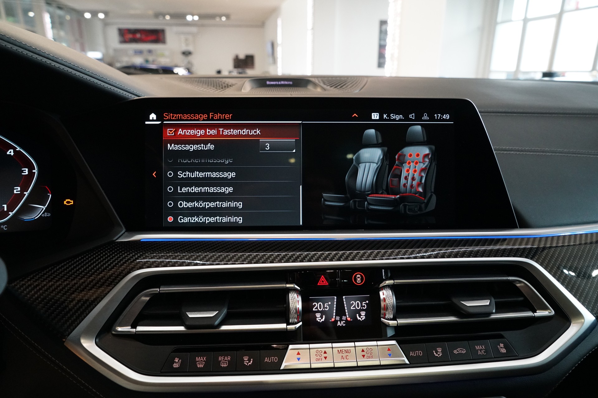 BMW X5 xDrive M50i Steptronic-image-19
