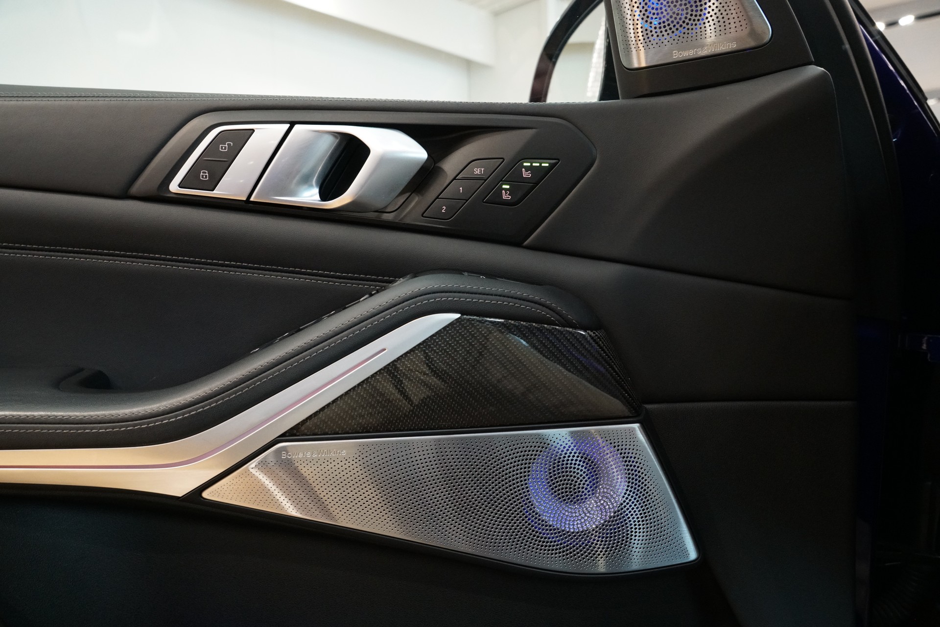 BMW X5 xDrive M50i Steptronic-image-20