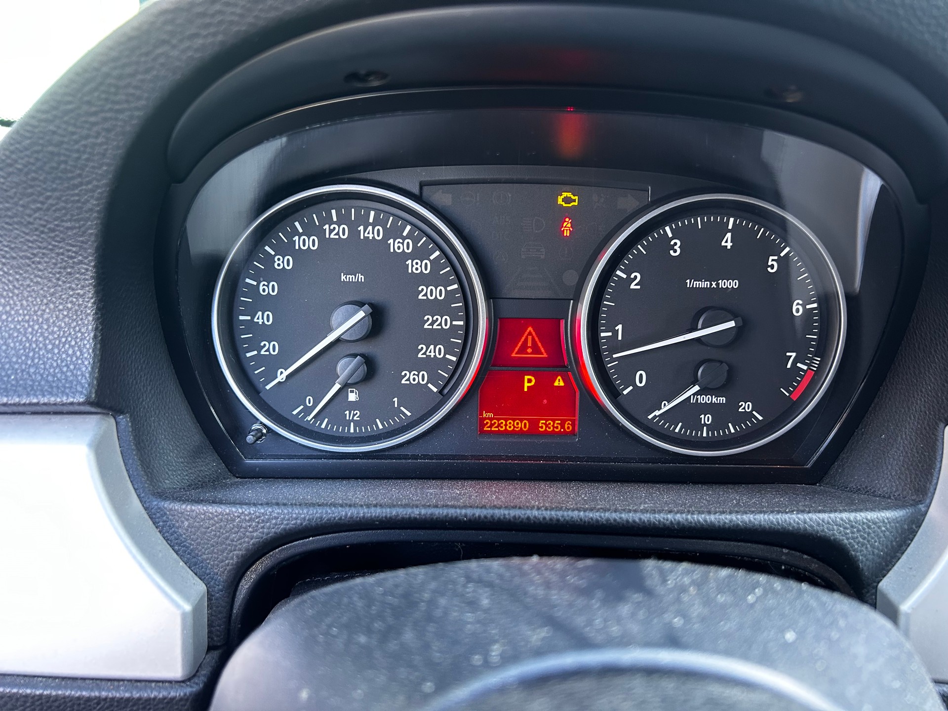 BMW 325i xDrive Touring Steptronic-image-10