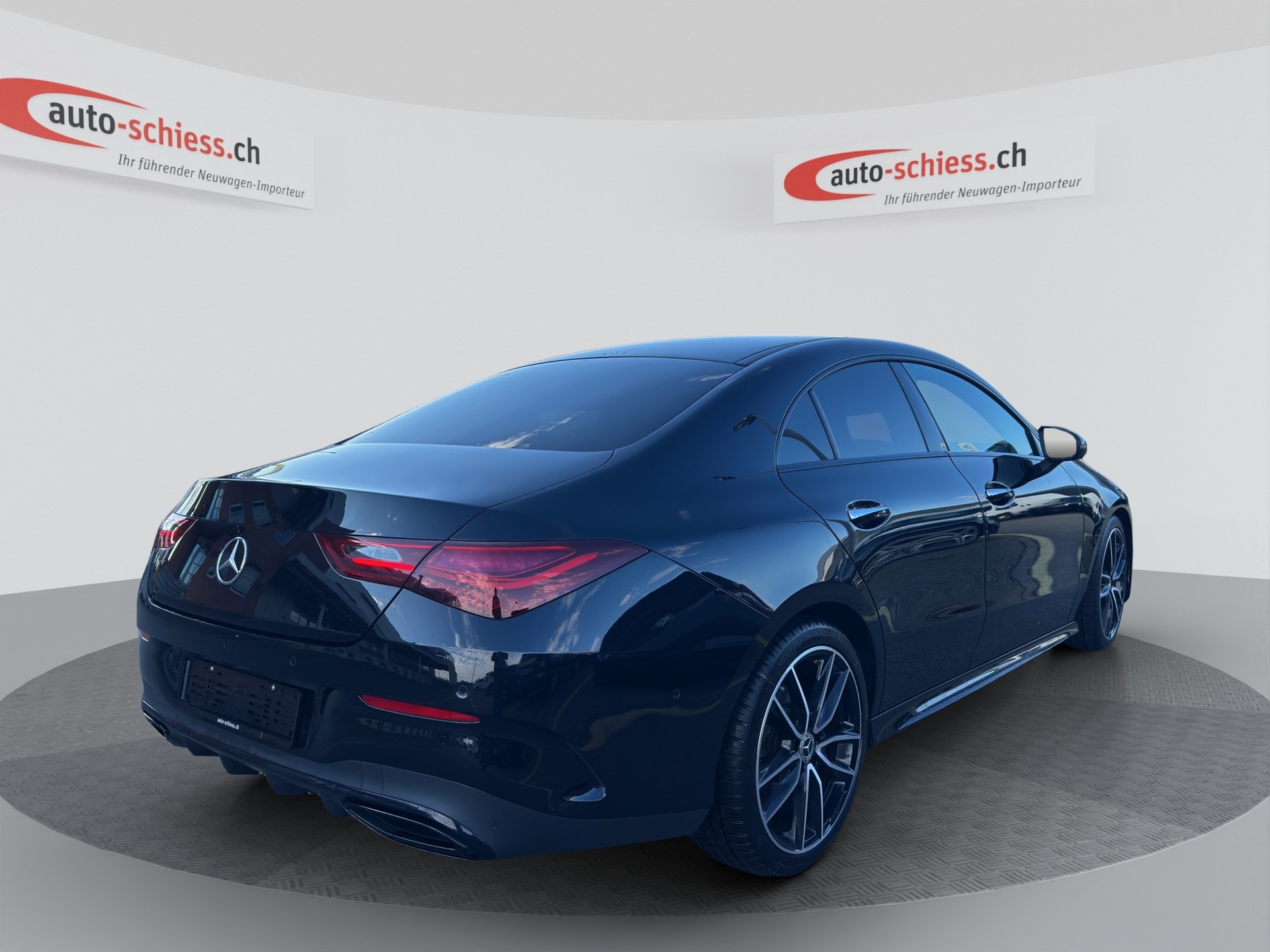 MERCEDES-BENZ CLA 200 d 8G-DCT AMG Edition-image-4