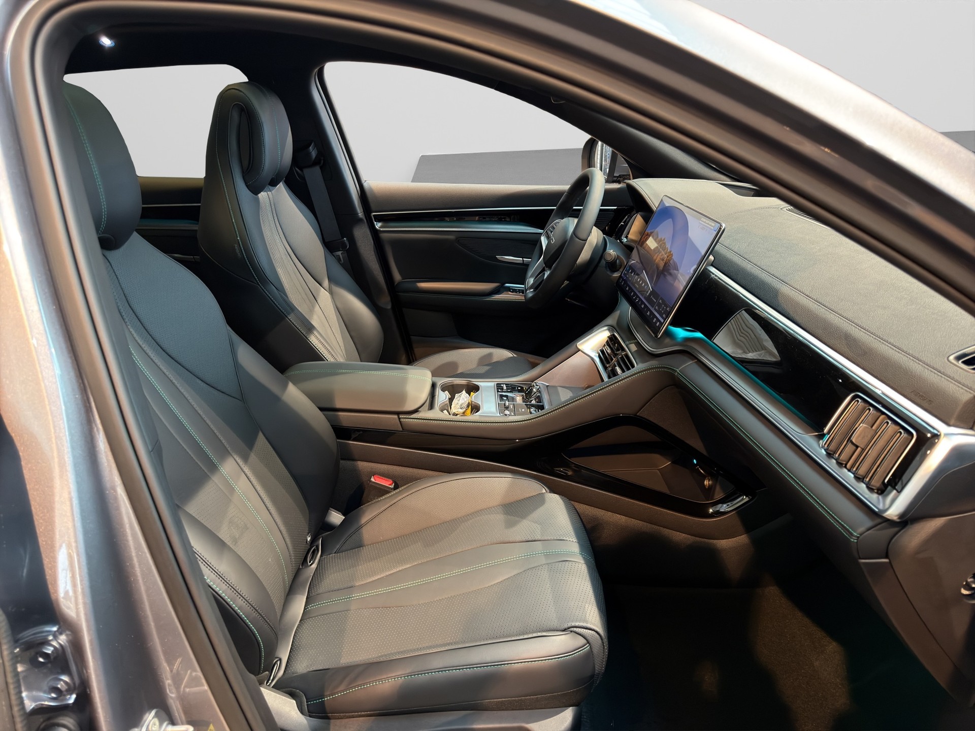 BYD Seal U DM-i Comfort-image-11